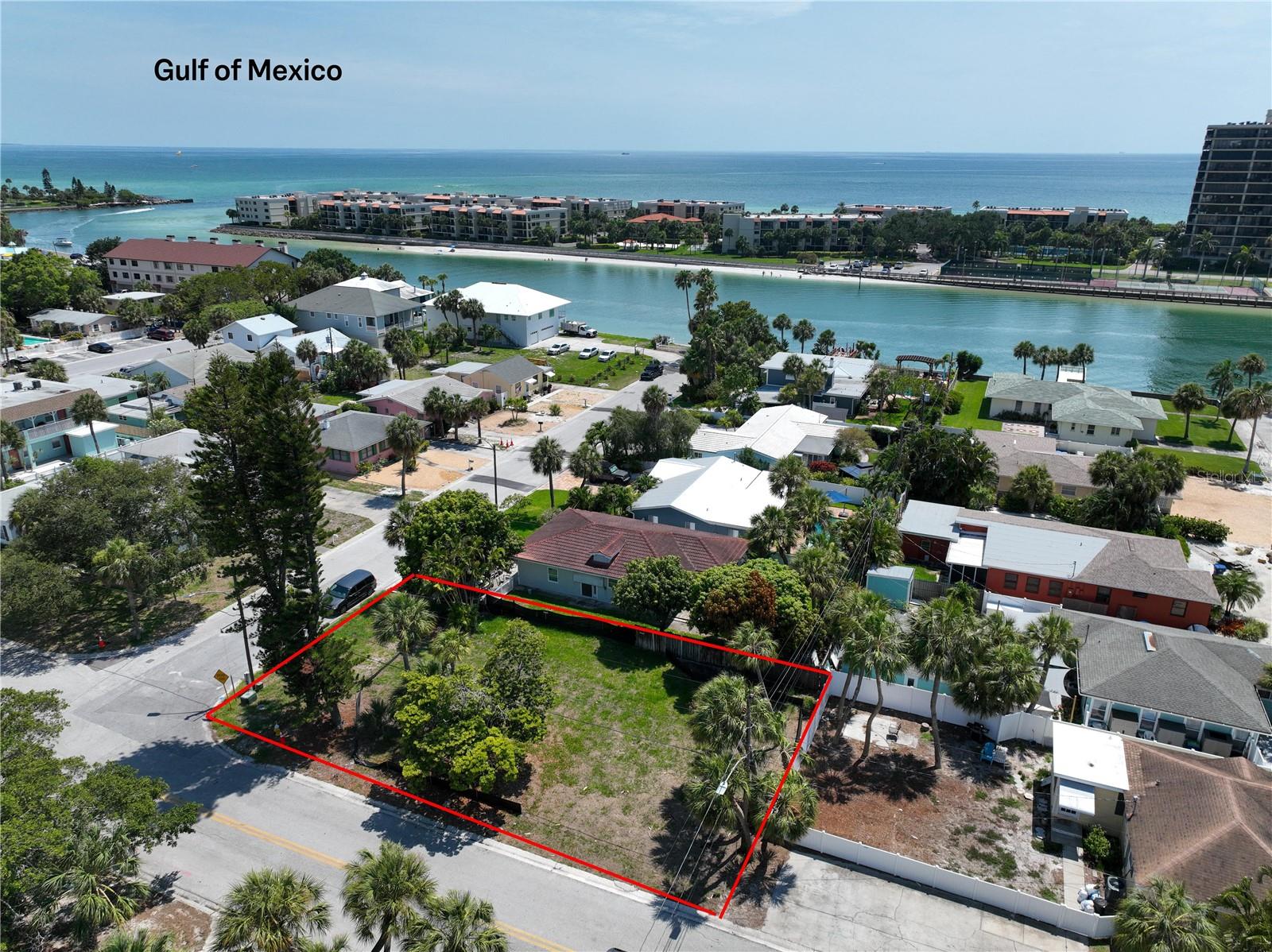 601 77TH AVENUE, St Pete Beach, FL 33706