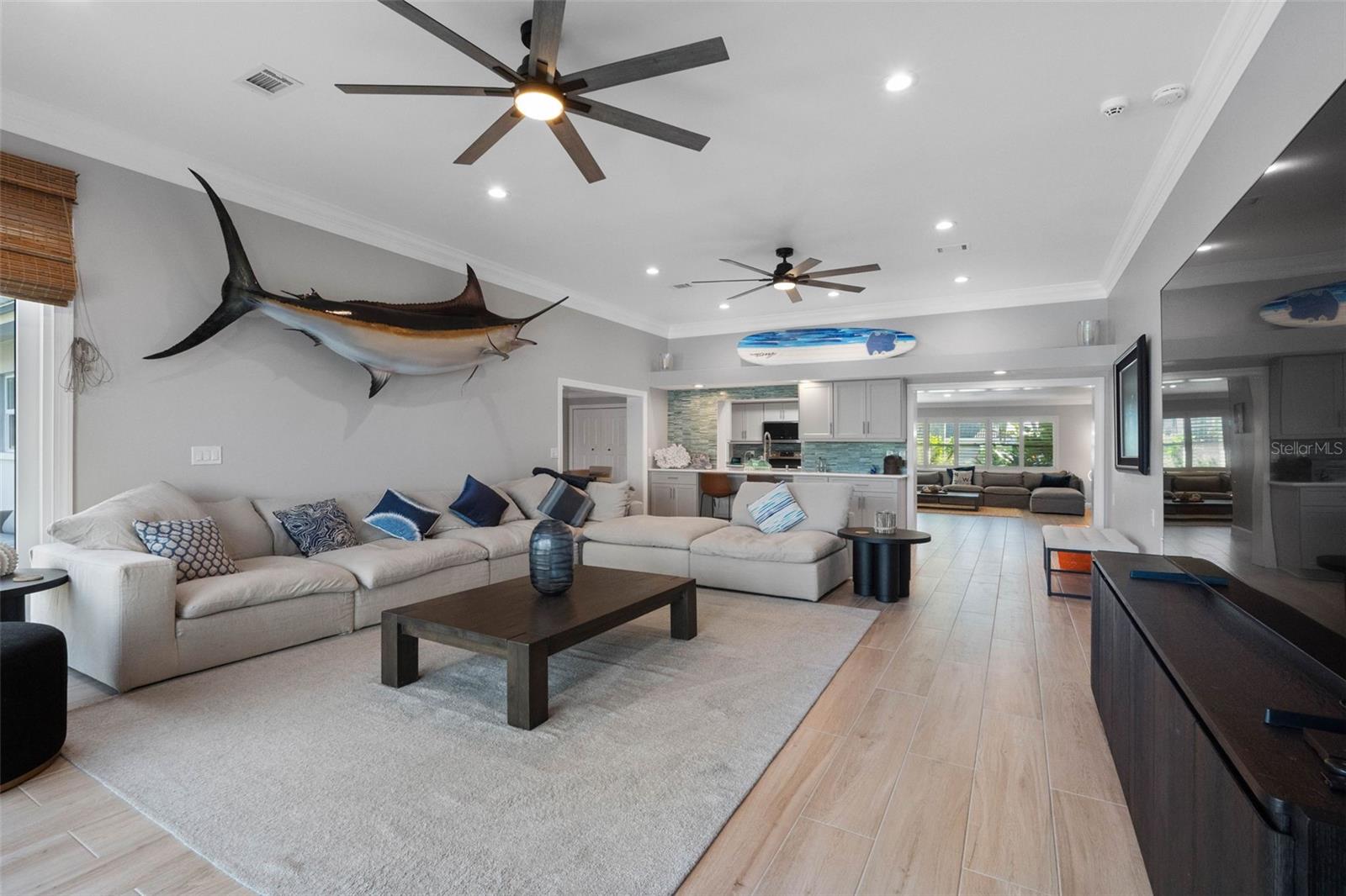 68 S WINDWARD ISLAND W, Clearwater Beach, FL 33767