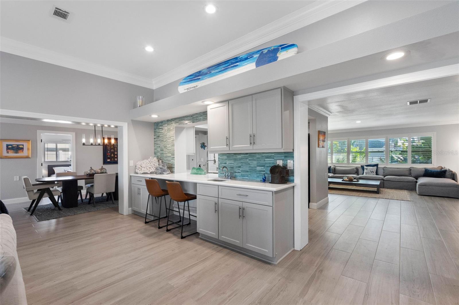 68 S WINDWARD ISLAND W, Clearwater Beach, FL 33767