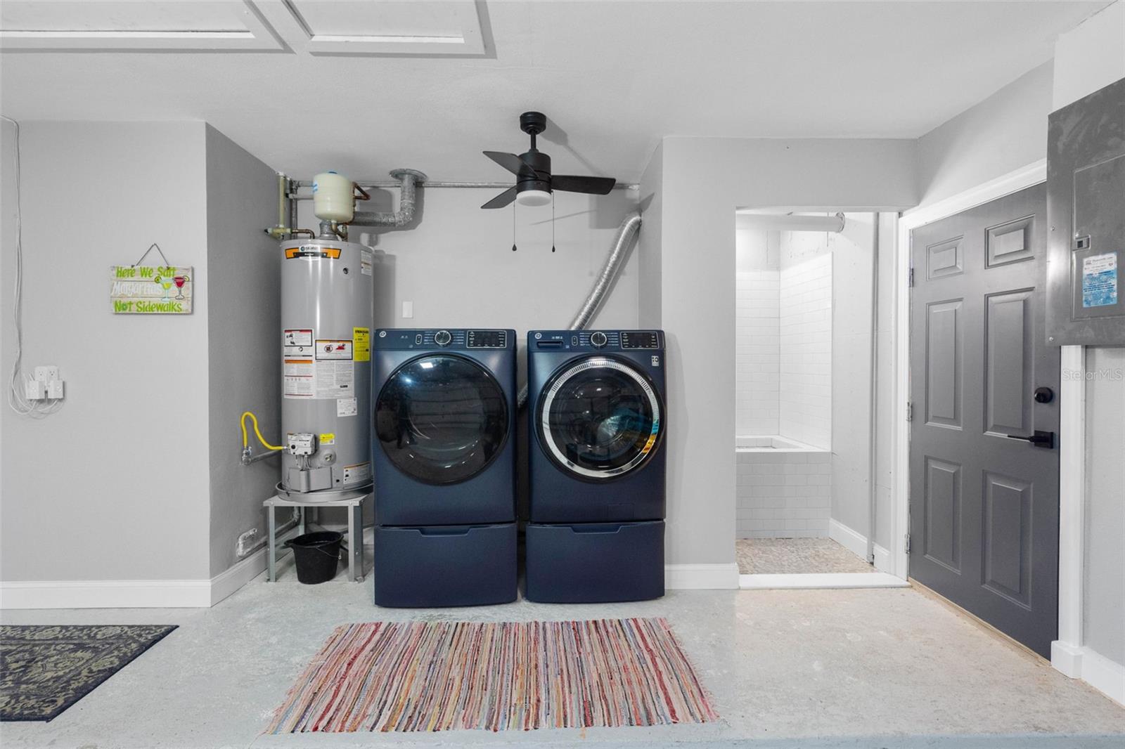 68 S WINDWARD ISLAND W, Clearwater Beach, FL 33767