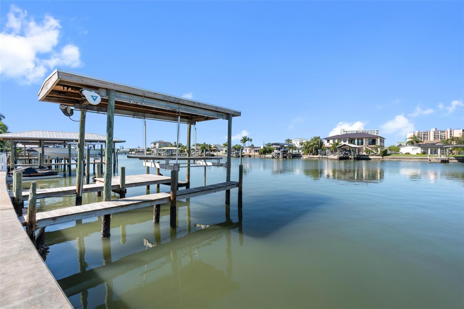 68 S WINDWARD ISLAND W, Clearwater Beach, FL 33767