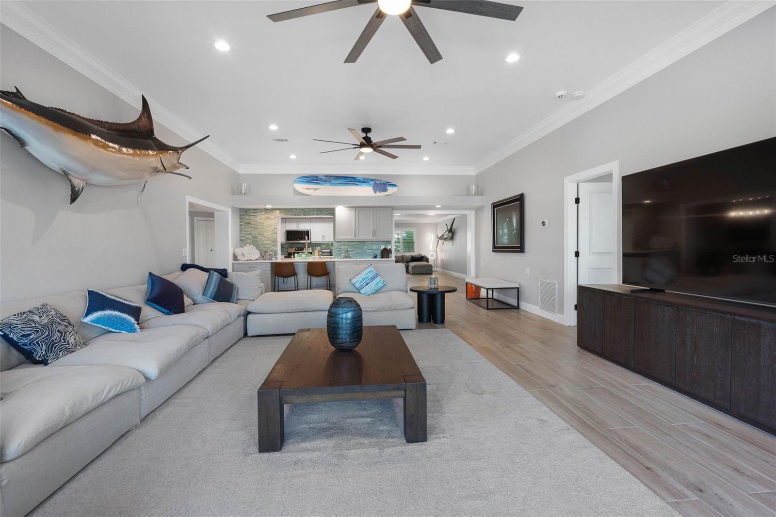 68 S WINDWARD ISLAND W, Clearwater Beach, FL 33767