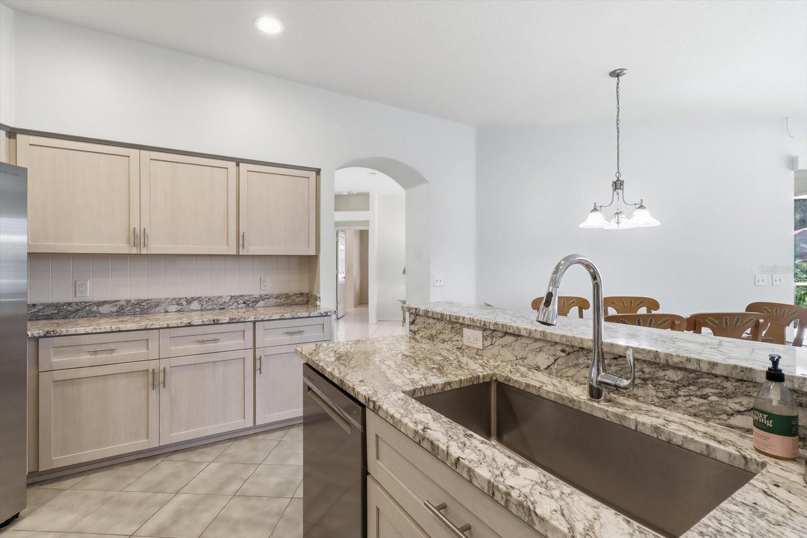 8799 SW 196TH AVENUE ROAD, Dunnellon, FL 34432