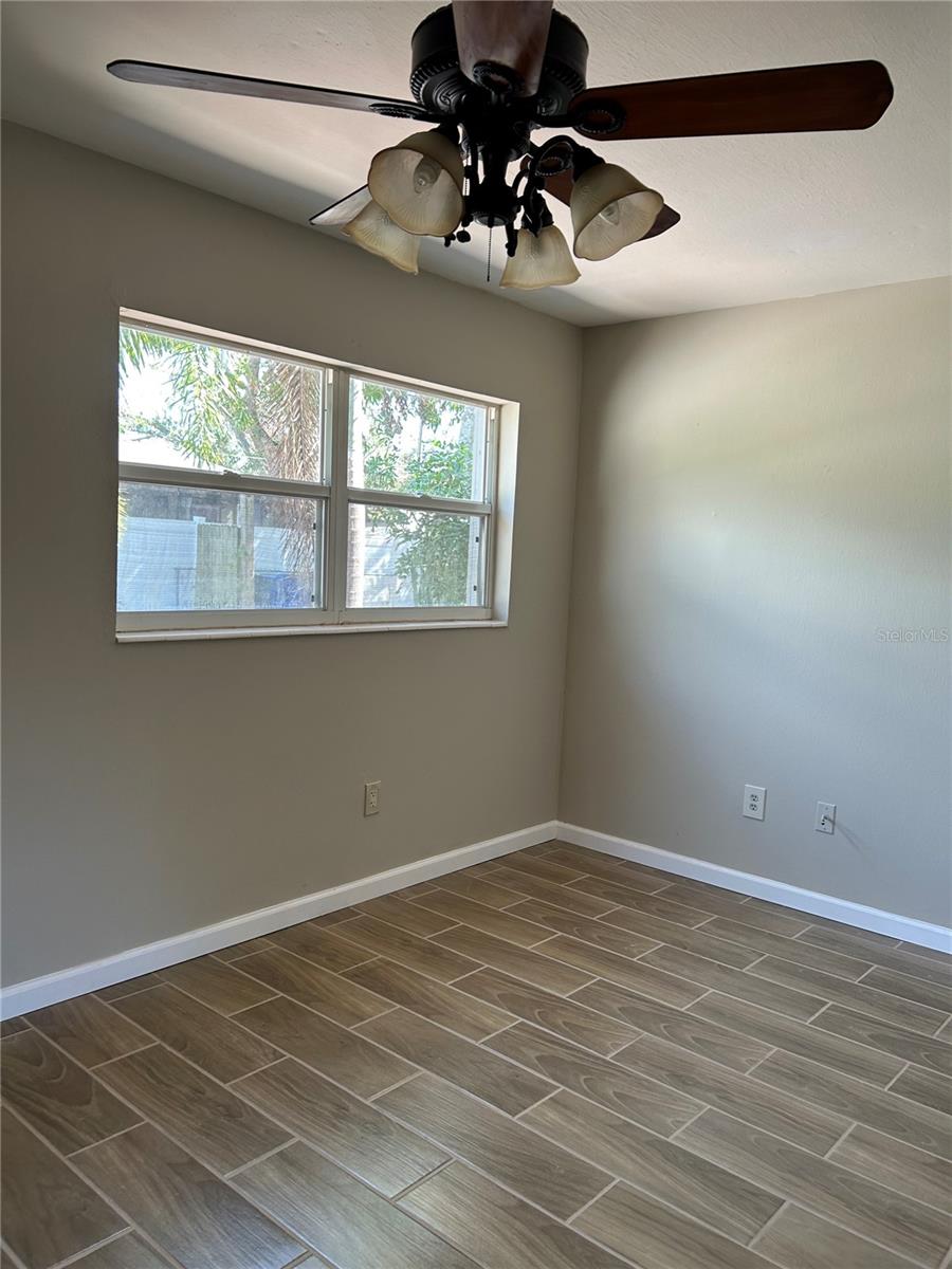 2982 MEADOW VIEW AVENUE, Largo, FL 33771