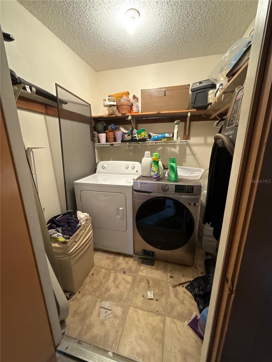 6904 SW 42ND PLACE, Gainesville, FL 32608