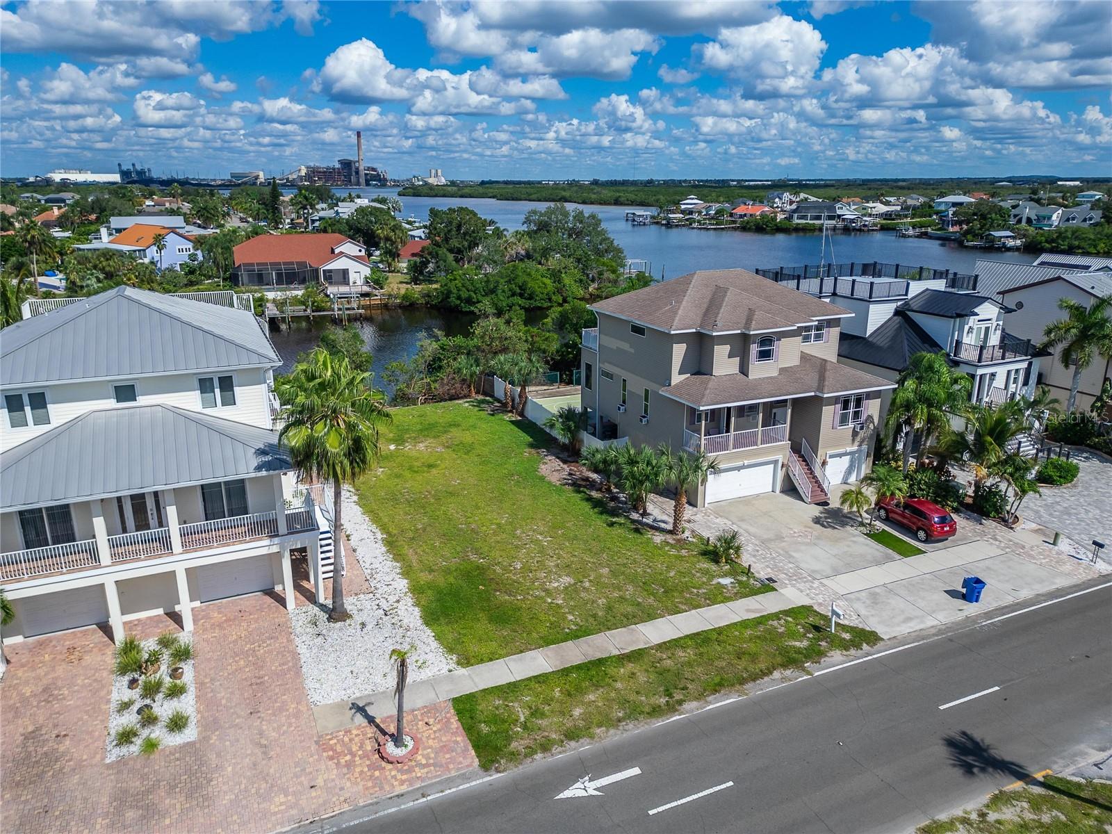 1317 APOLLO BEACH BOULEVARD, Apollo Beach, FL 33572 1317 APOLLO BEACH BOULEVARD, Apollo Beach, FL 33572
