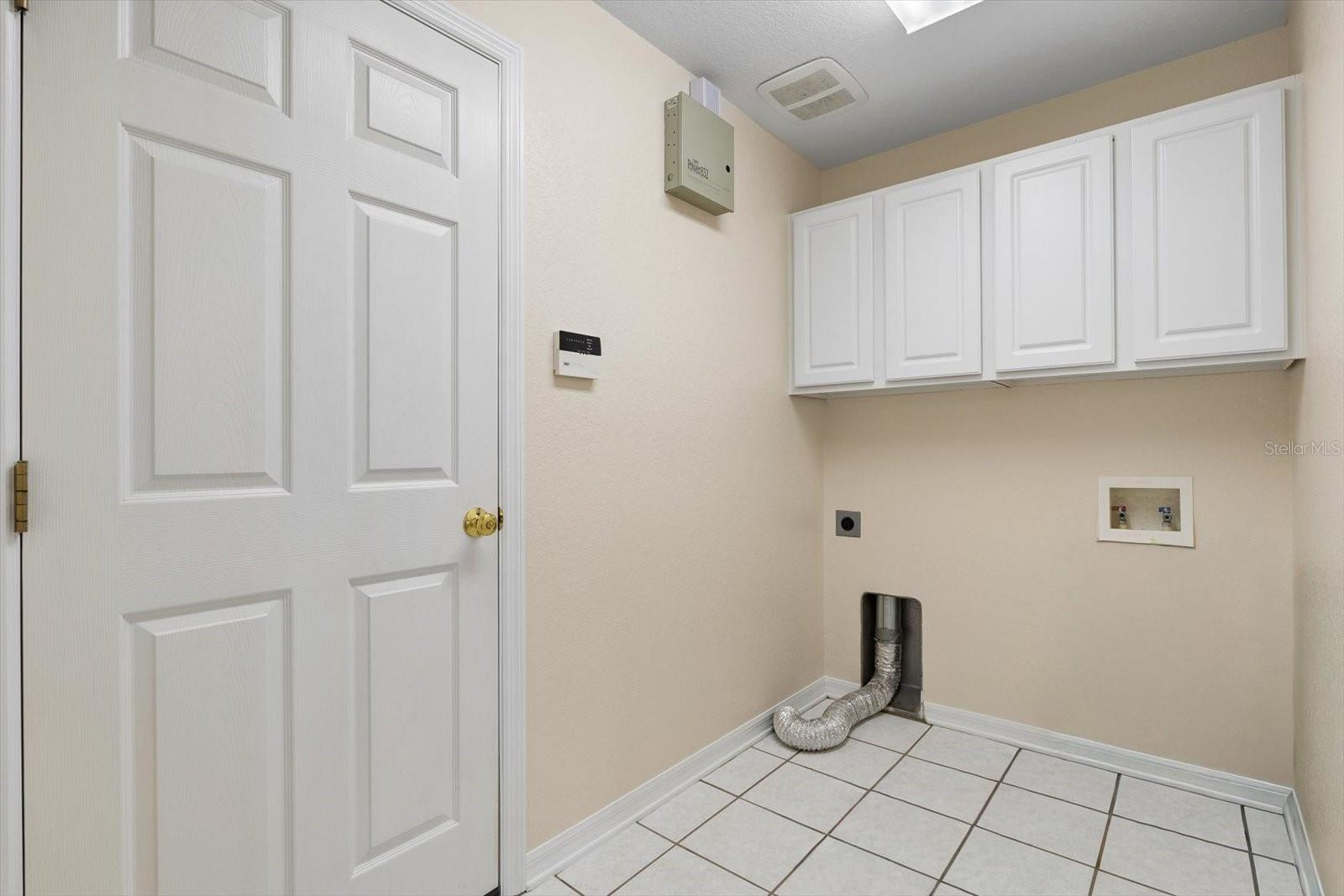 6864 BENDELOW DRIVE, Lakeland, FL 33810