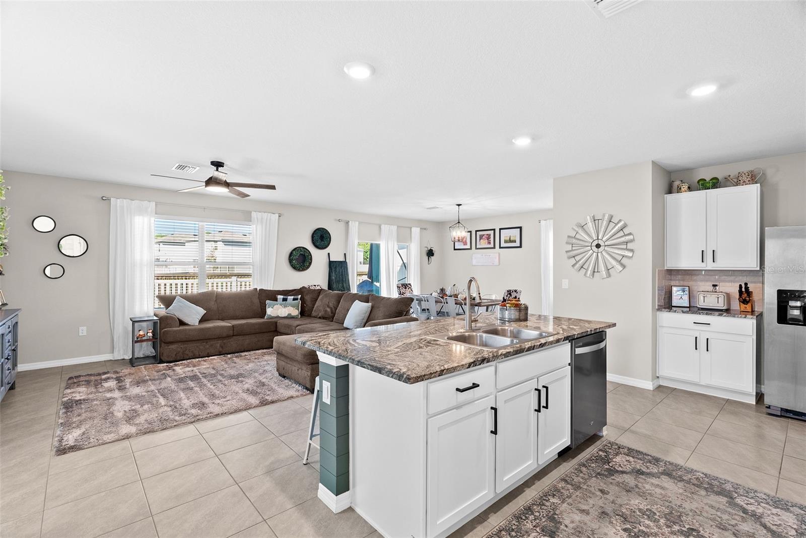 Kitchen/Living