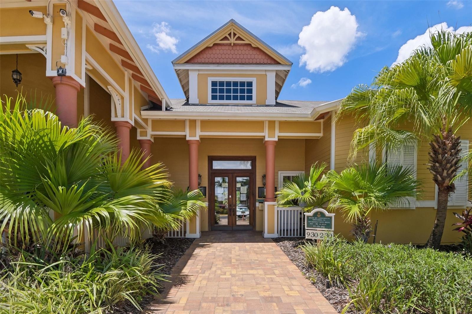 4207 S DALE MABRY HIGHWAY, #2414, Tampa, FL 33611