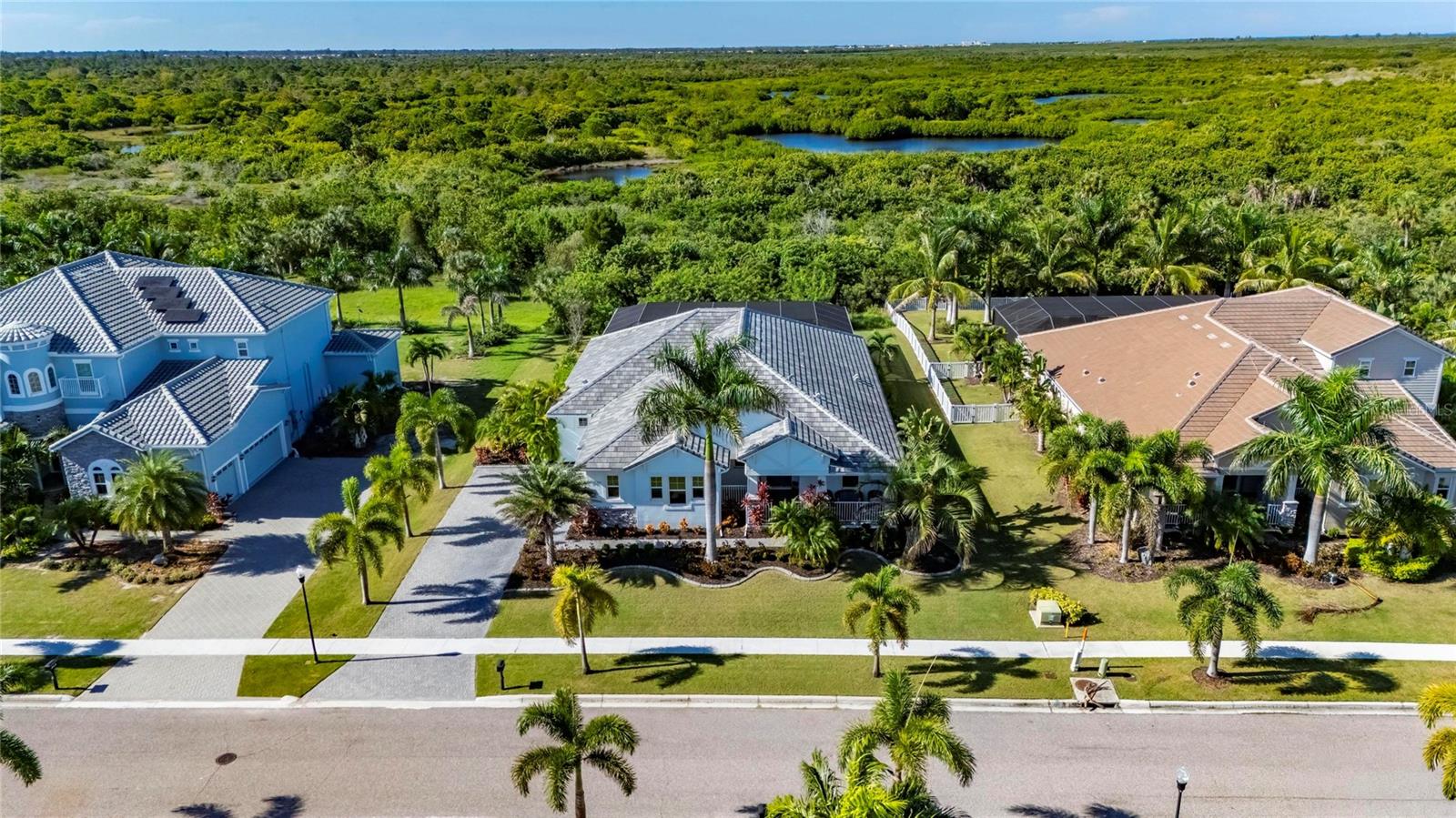 816 MANNS HARBOR DRIVE, Apollo Beach, FL 33572