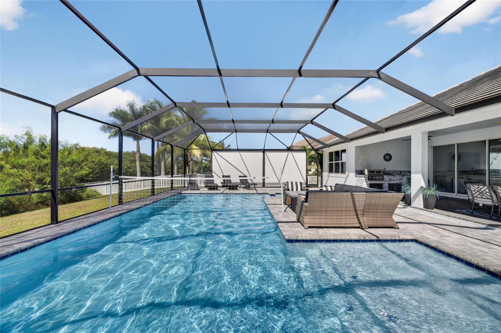 816 MANNS HARBOR DRIVE, Apollo Beach, FL 33572 816 MANNS HARBOR DRIVE, Apollo Beach, FL 33572