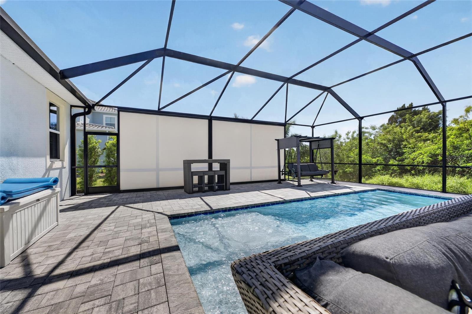 816 MANNS HARBOR DRIVE, Apollo Beach, FL 33572