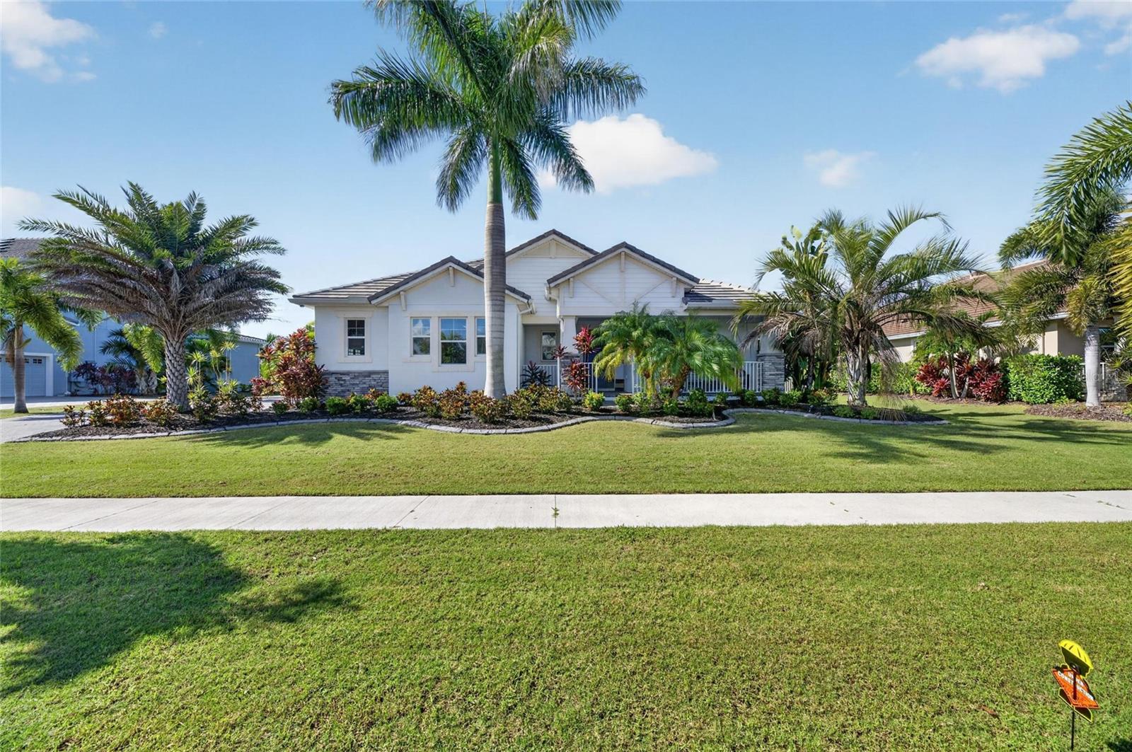 816 MANNS HARBOR DRIVE, Apollo Beach, FL 33572