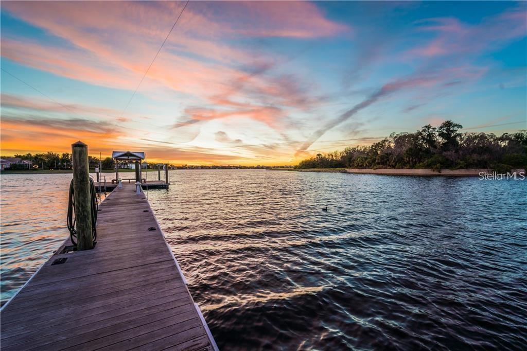 816 MANNS HARBOR DRIVE, Apollo Beach, FL 33572