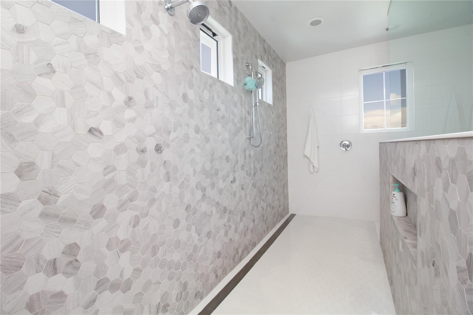 Primary En Suite
