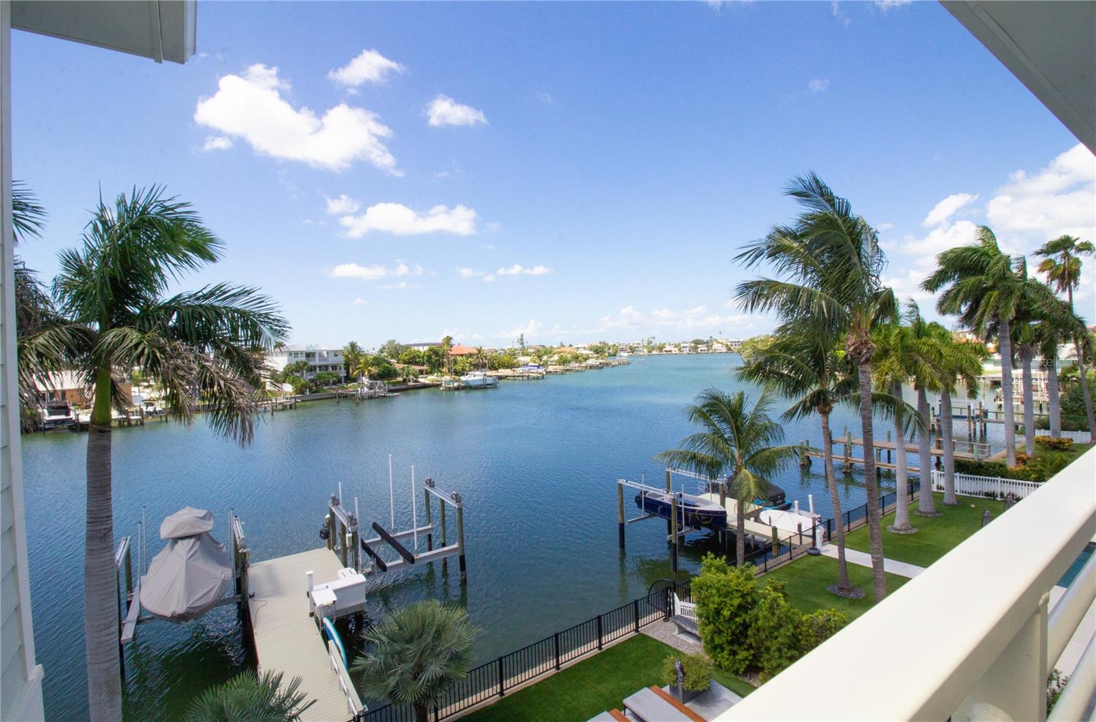 271 S JULIA CIRCLE, St Pete Beach, FL 33706