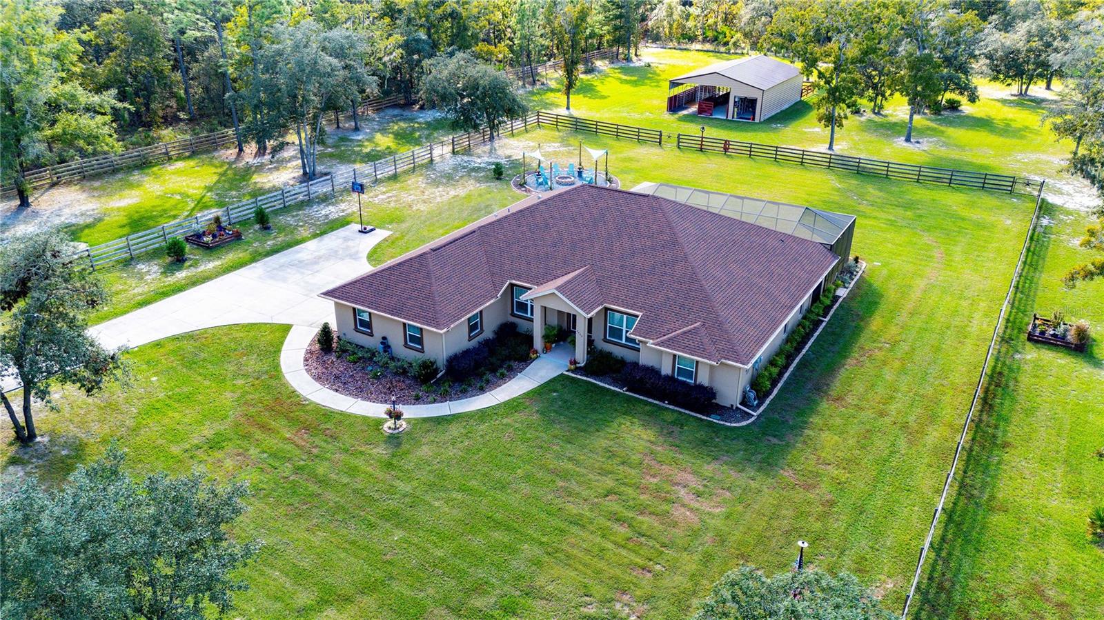 2402 N STAMPEDE DRIVE, Beverly Hills, FL 34465