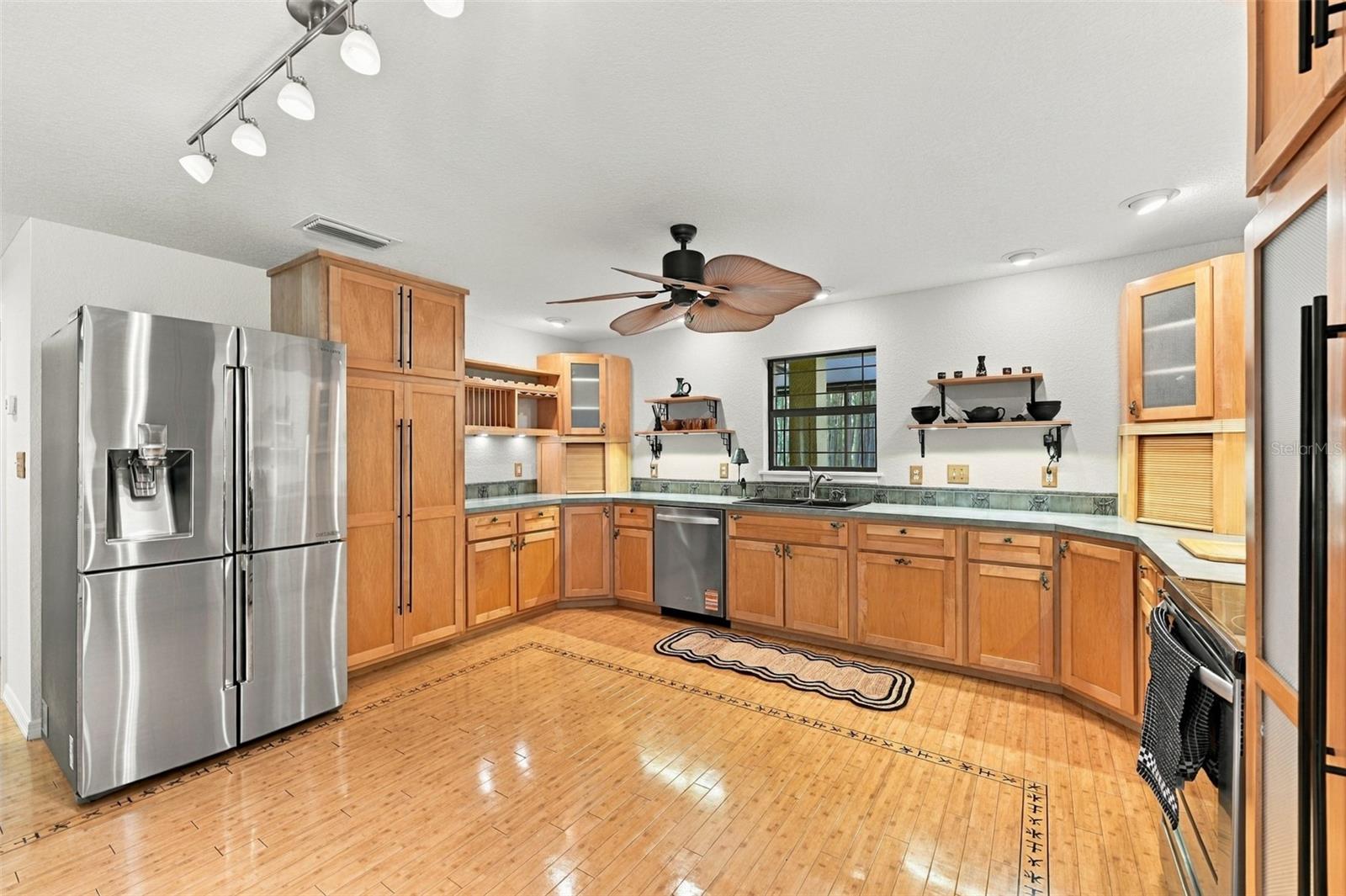3110 TURKEY WALK LANE, Wimauma, FL 33598 3110 TURKEY WALK LANE, Wimauma, FL 33598