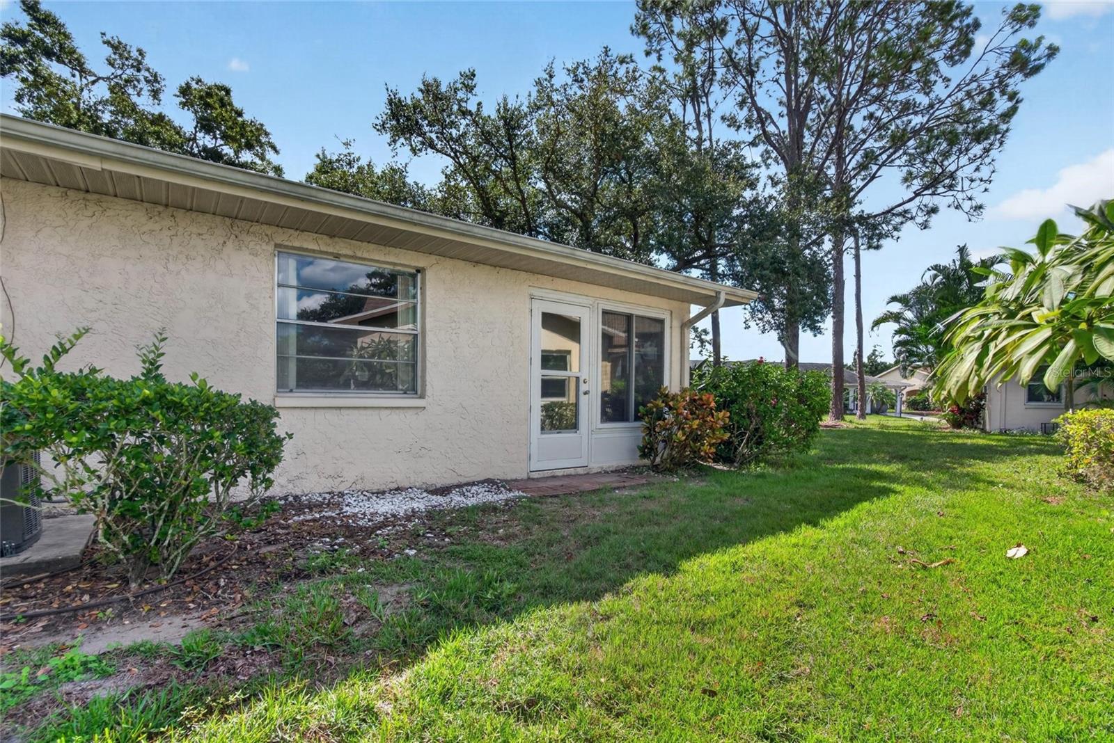 2017 HULLHOUSE DRIVE, Sun City Center, FL 33573