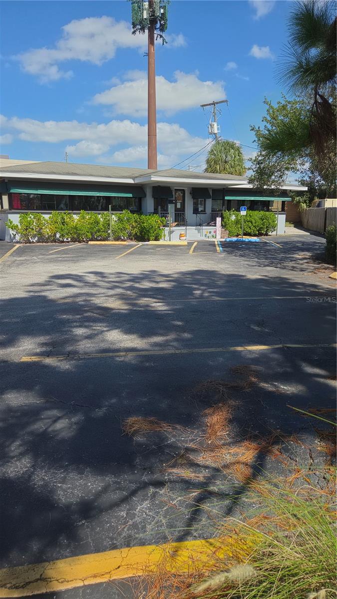 814 S DALE MABRY HIGHWAY, Tampa, FL 33609 814 S DALE MABRY HIGHWAY, Tampa, FL 33609