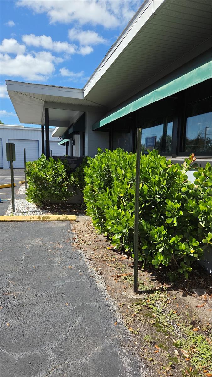 814 S DALE MABRY HIGHWAY, Tampa, FL 33609 814 S DALE MABRY HIGHWAY, Tampa, FL 33609