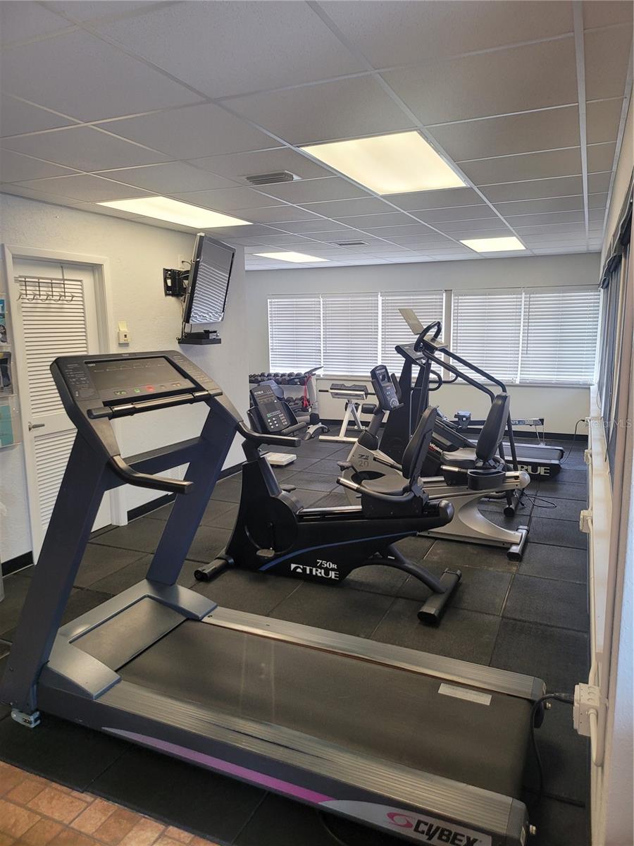 814 S DALE MABRY HIGHWAY, Tampa, FL 33609 814 S DALE MABRY HIGHWAY, Tampa, FL 33609