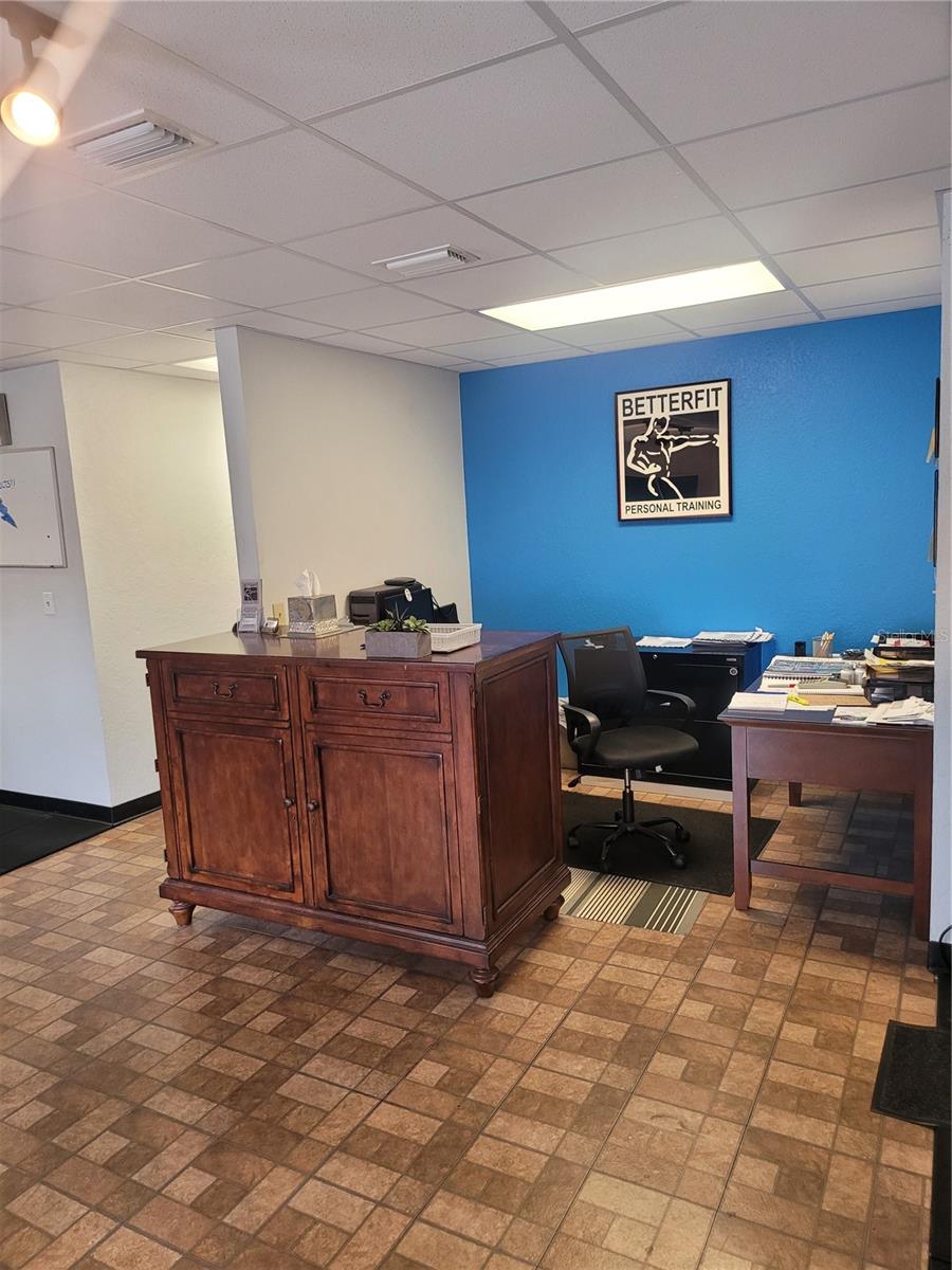 814 S DALE MABRY HIGHWAY, Tampa, FL 33609 814 S DALE MABRY HIGHWAY, Tampa, FL 33609