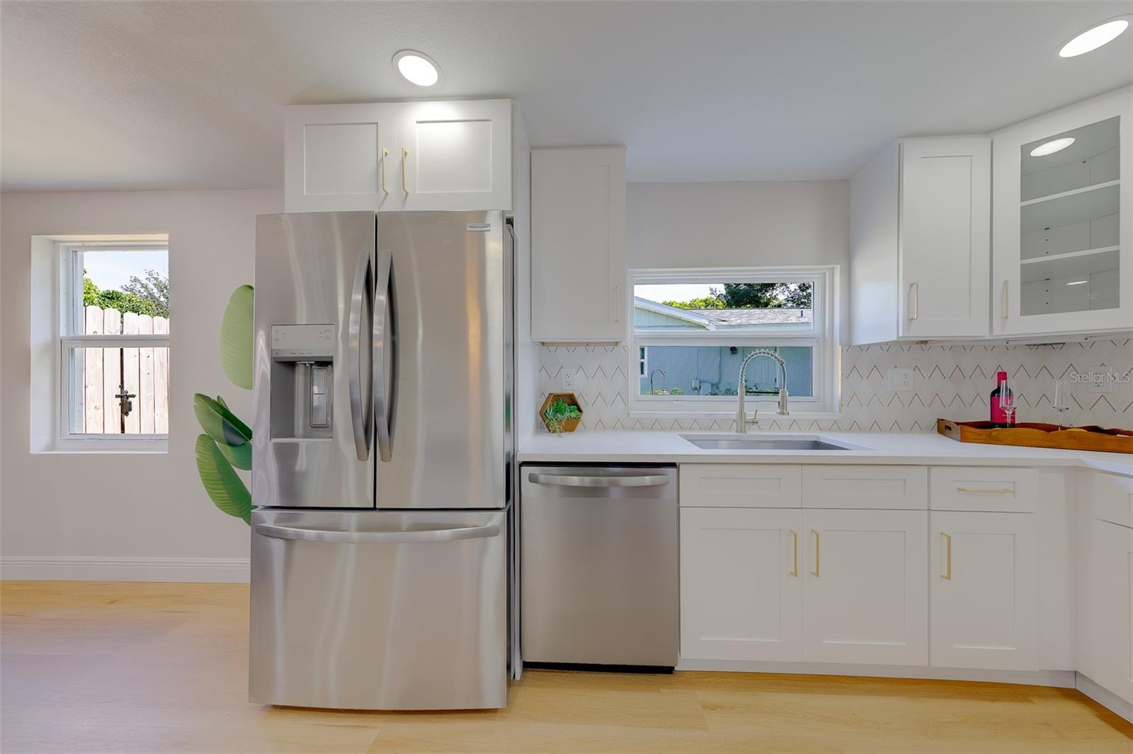 7149 CHANNELSIDE LANE N, Pinellas Park, FL 33781