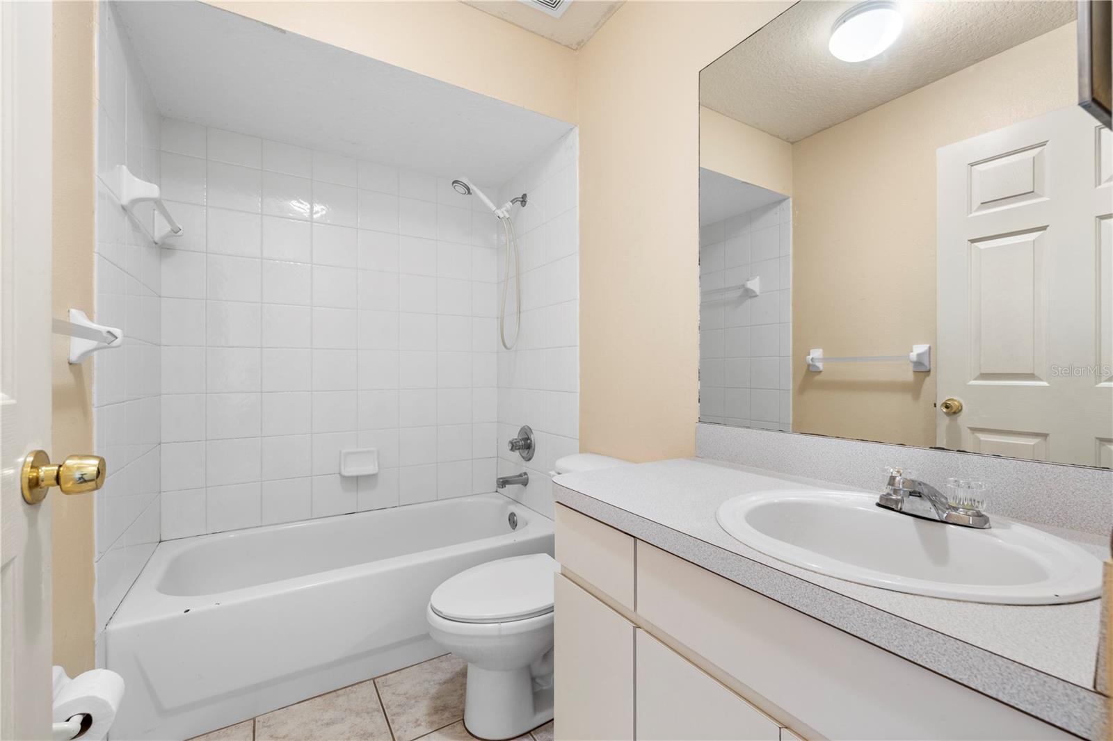 4201 E WILMA STREET, Tampa, FL 33617