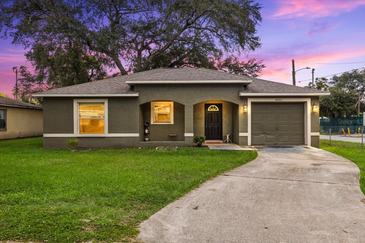 4201 E WILMA STREET, Tampa, FL 33617