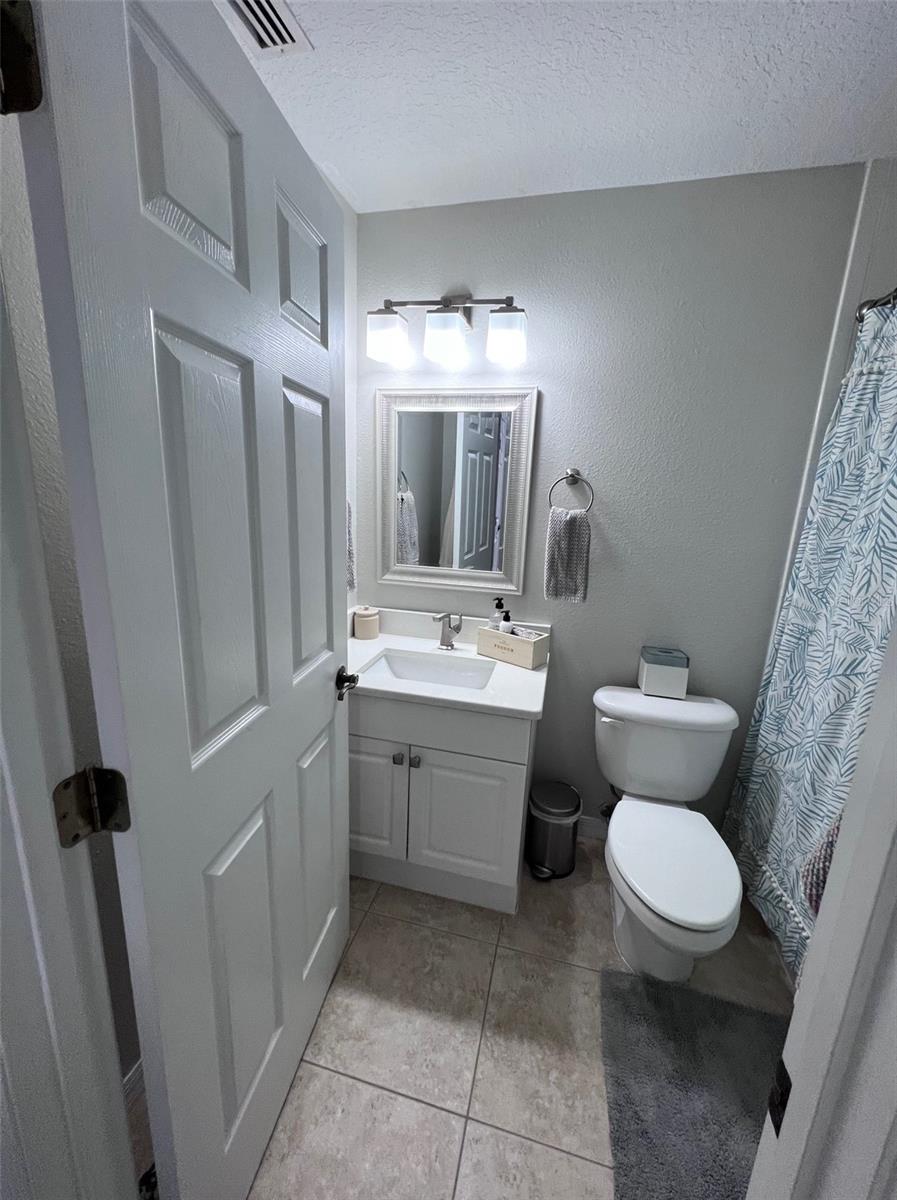 411 S MELVILLE AVENUE, #4, Tampa, FL 33606