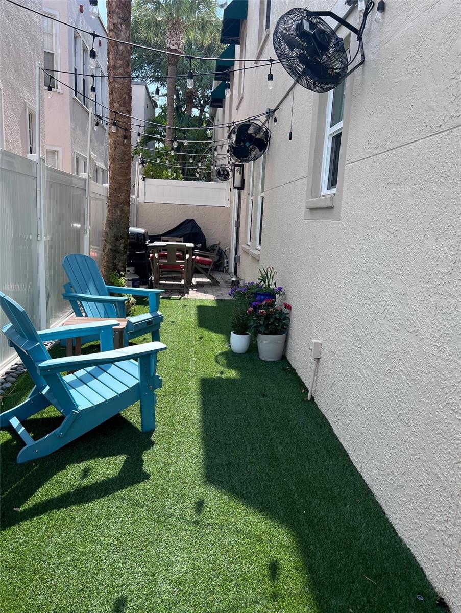 411 S MELVILLE AVENUE, #4, Tampa, FL 33606