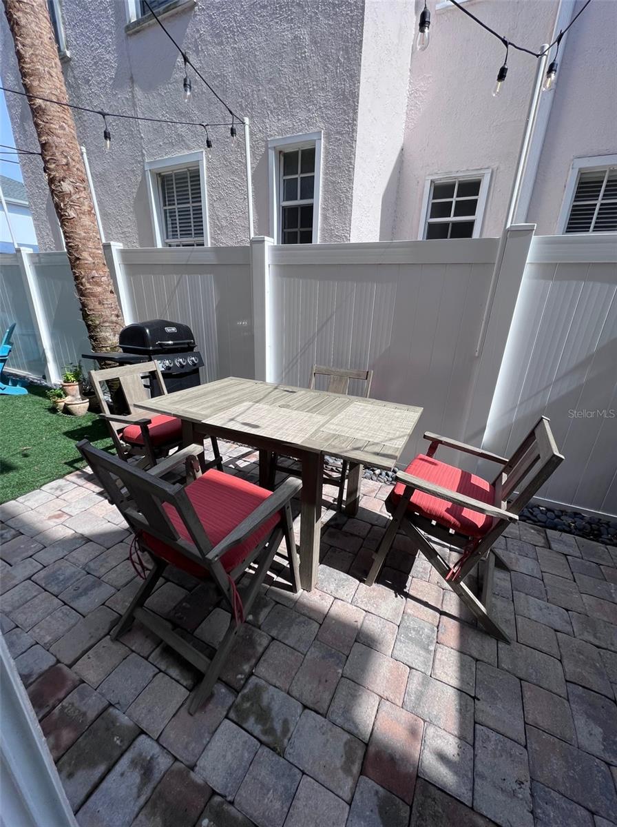 411 S MELVILLE AVENUE, #4, Tampa, FL 33606