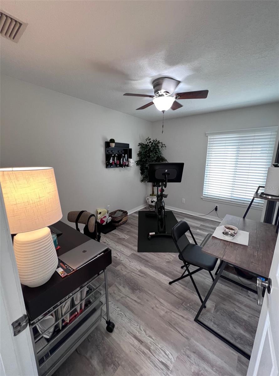 411 S MELVILLE AVENUE, #4, Tampa, FL 33606
