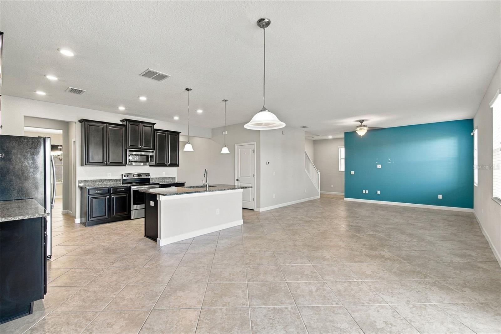 12317 BALLENTRAE FOREST DRIVE, Riverview, FL 33579