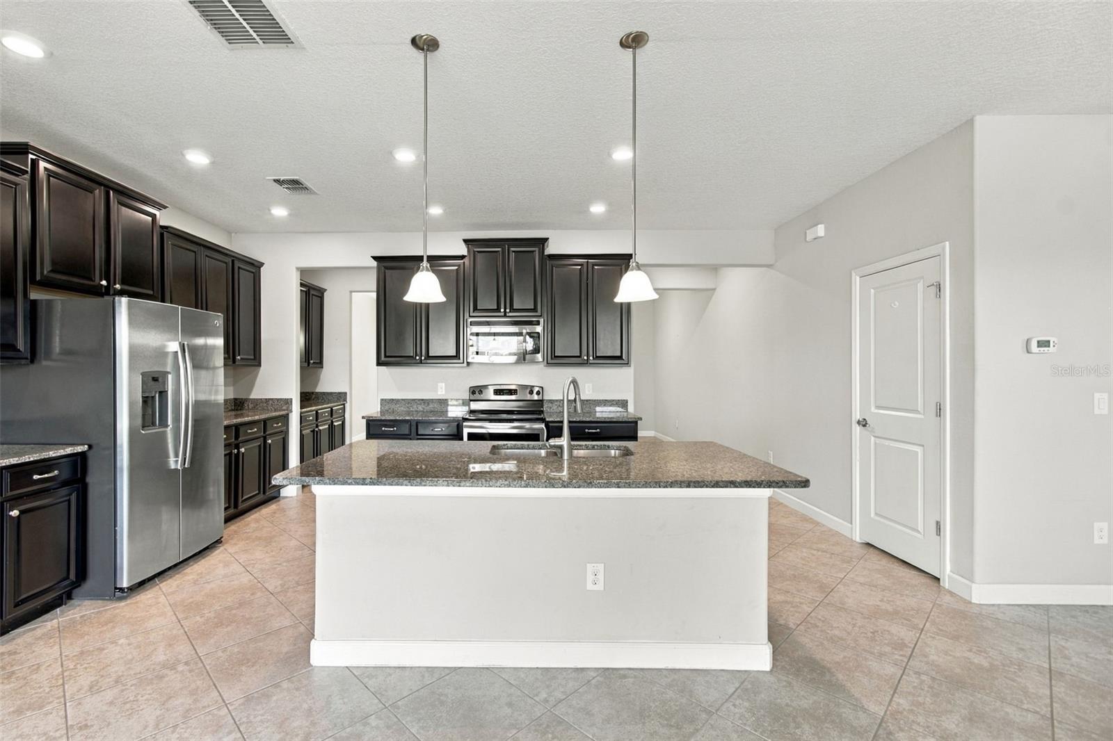 12317 BALLENTRAE FOREST DRIVE, Riverview, FL 33579