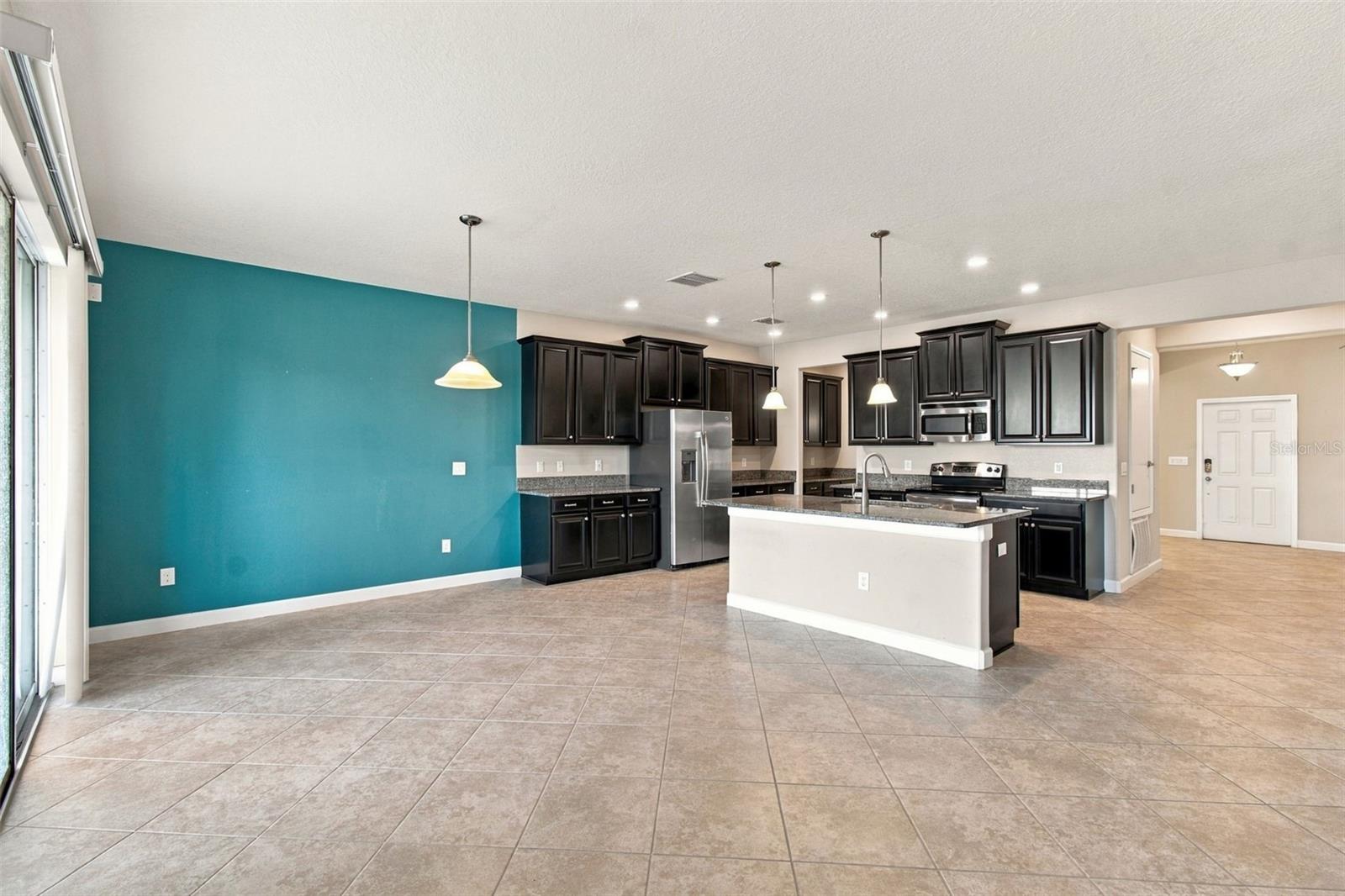 12317 BALLENTRAE FOREST DRIVE, Riverview, FL 33579