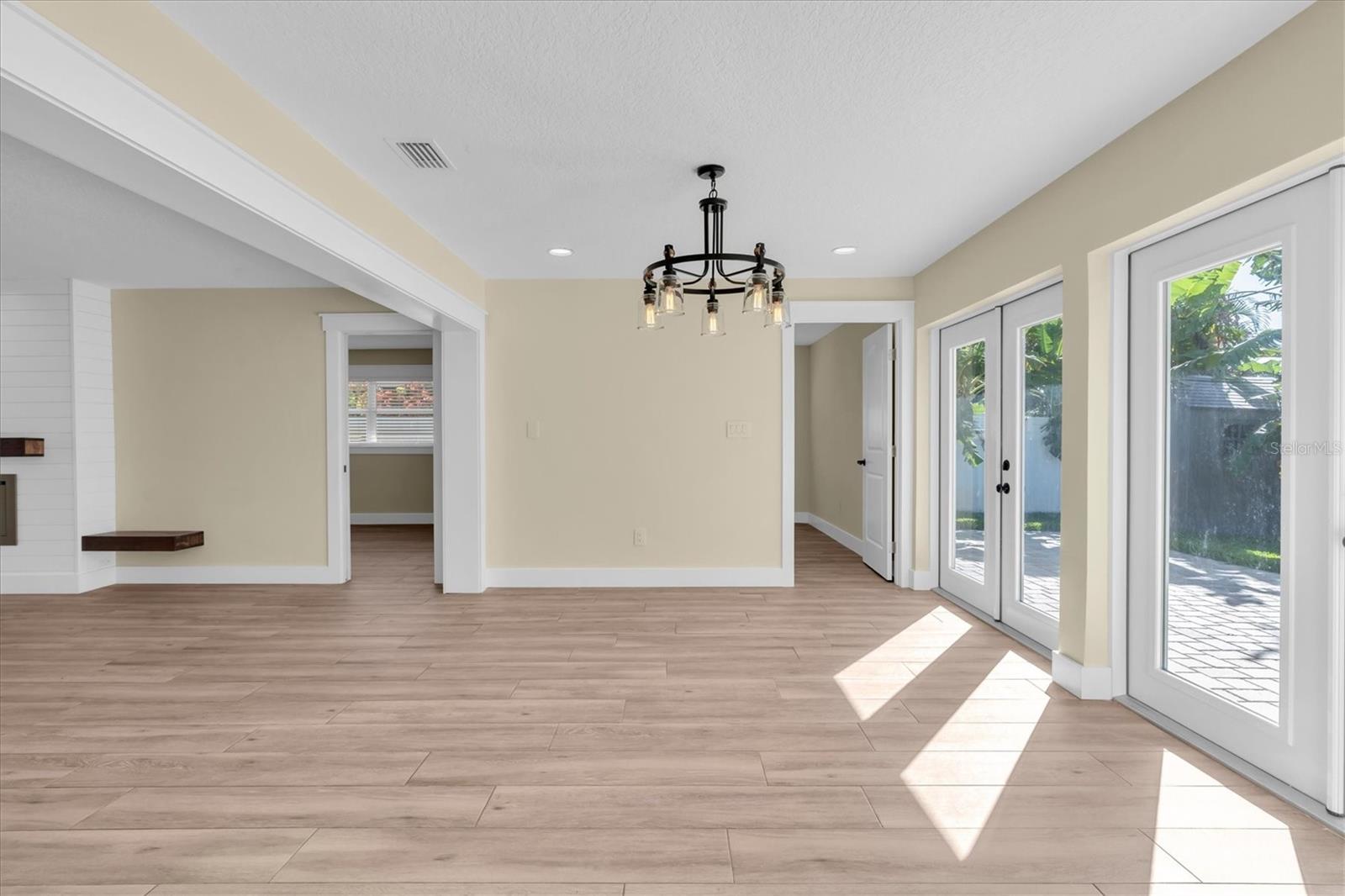 14968 IMPERIAL POINT DRIVE N, Largo, FL 33774