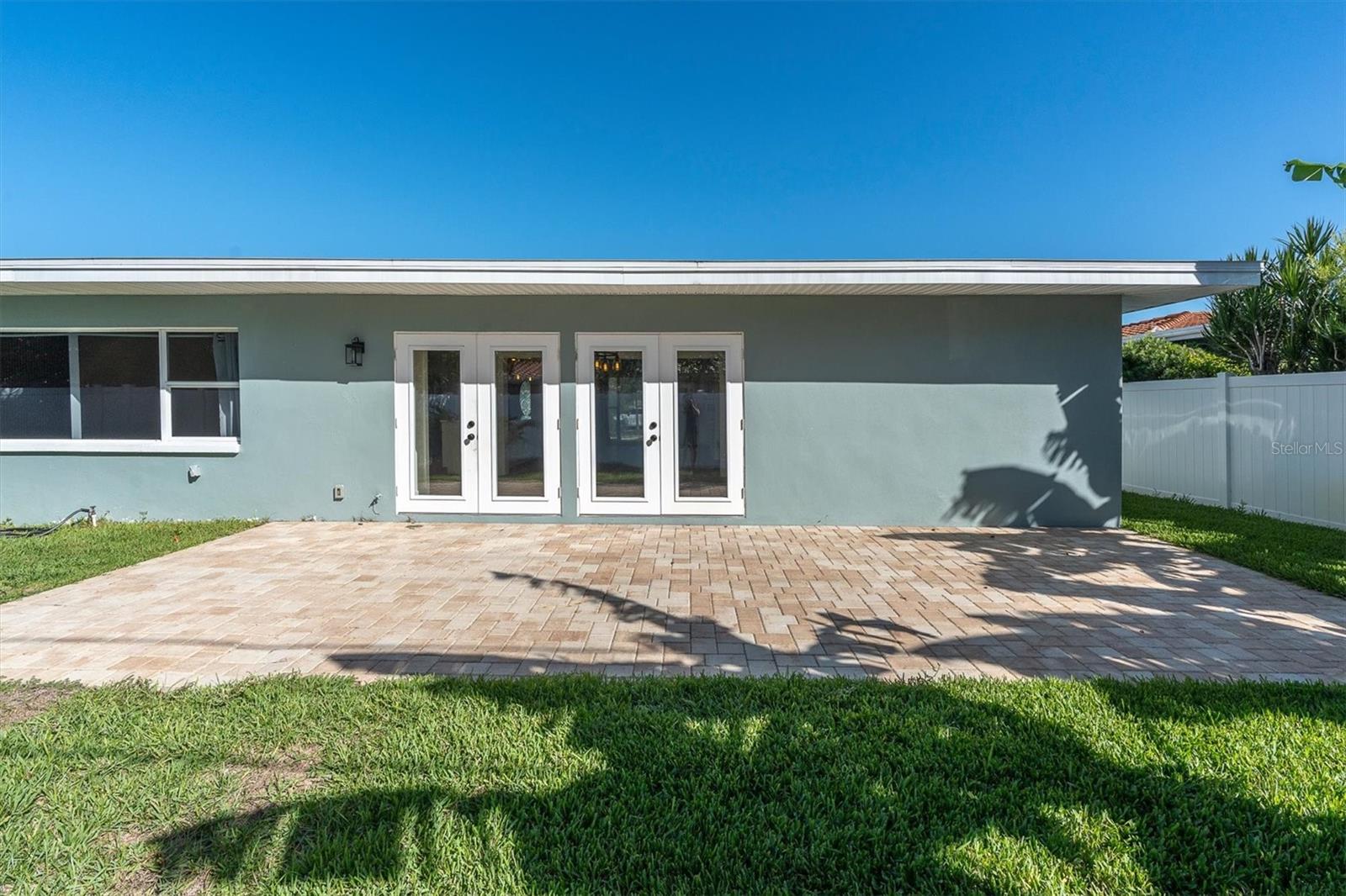 14968 IMPERIAL POINT DRIVE N, Largo, FL 33774