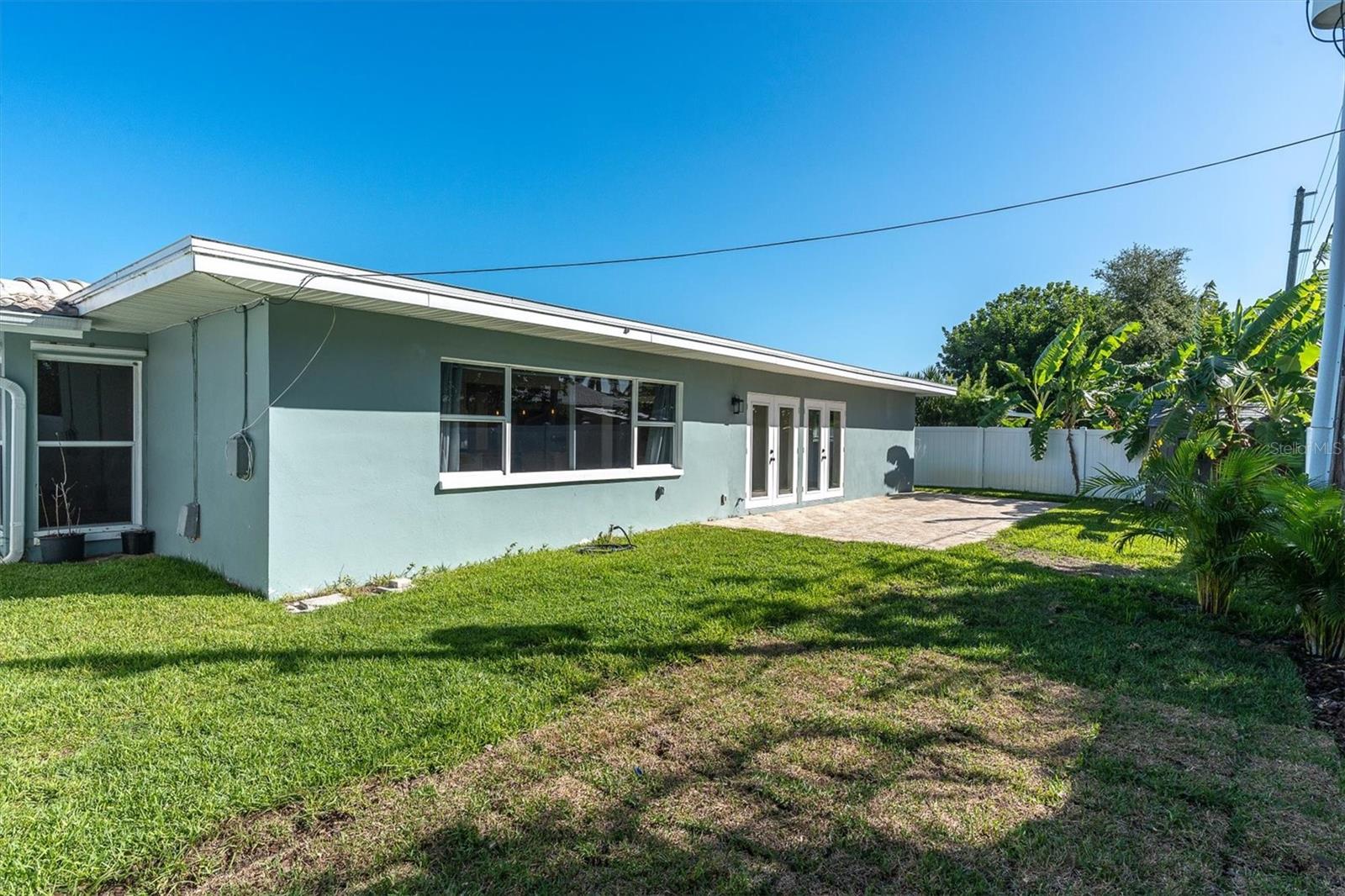14968 IMPERIAL POINT DRIVE N, Largo, FL 33774