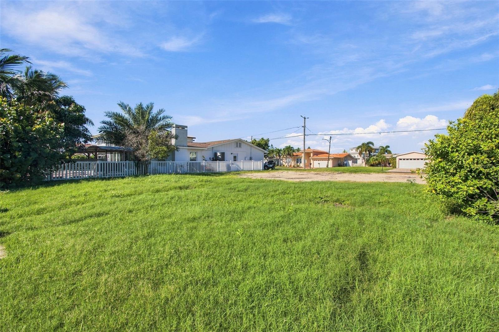 553 CRYSTAL DRIVE, Madeira Beach, FL 33708