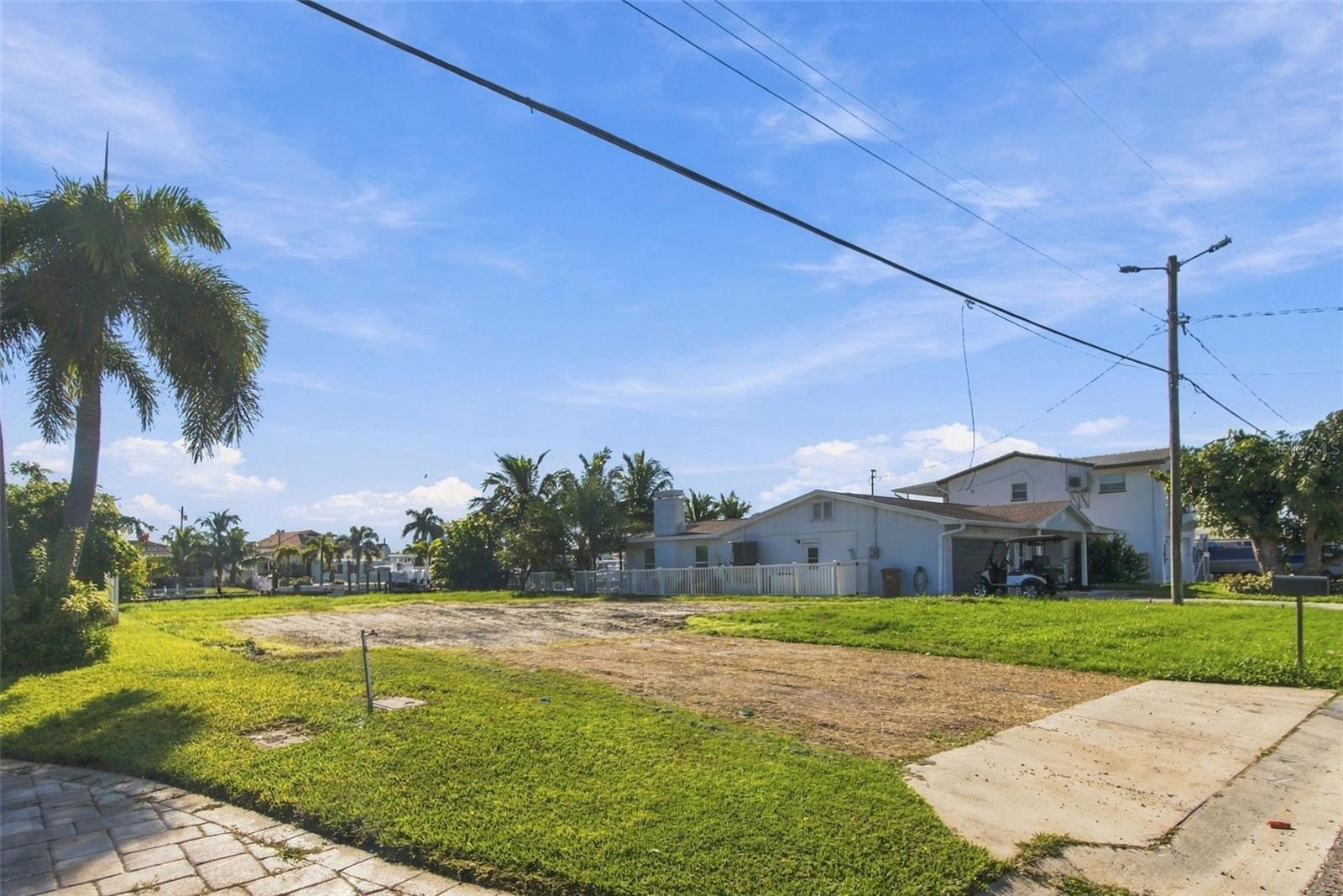 553 CRYSTAL DRIVE, Madeira Beach, FL 33708