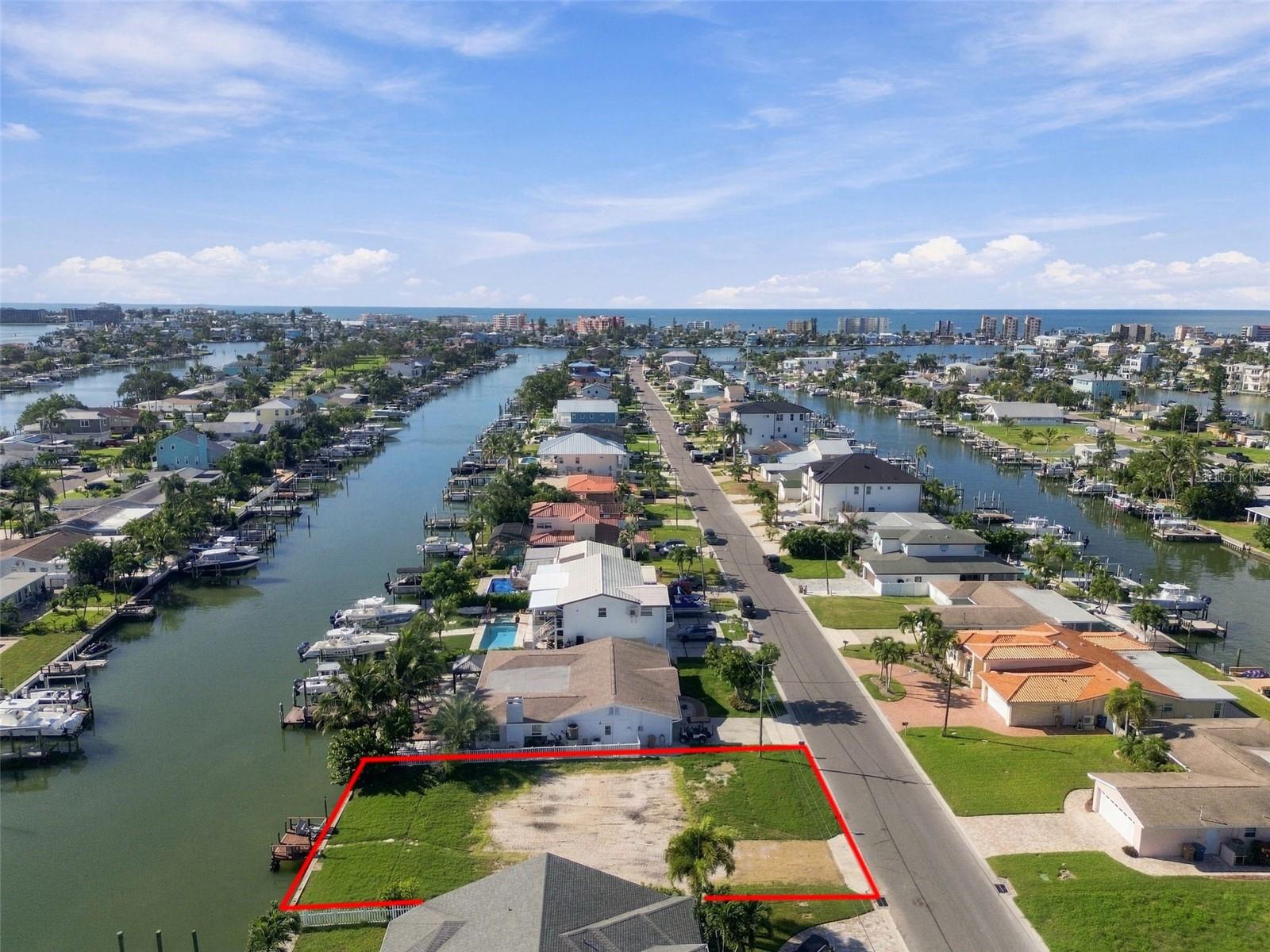553 CRYSTAL DRIVE, Madeira Beach, FL 33708