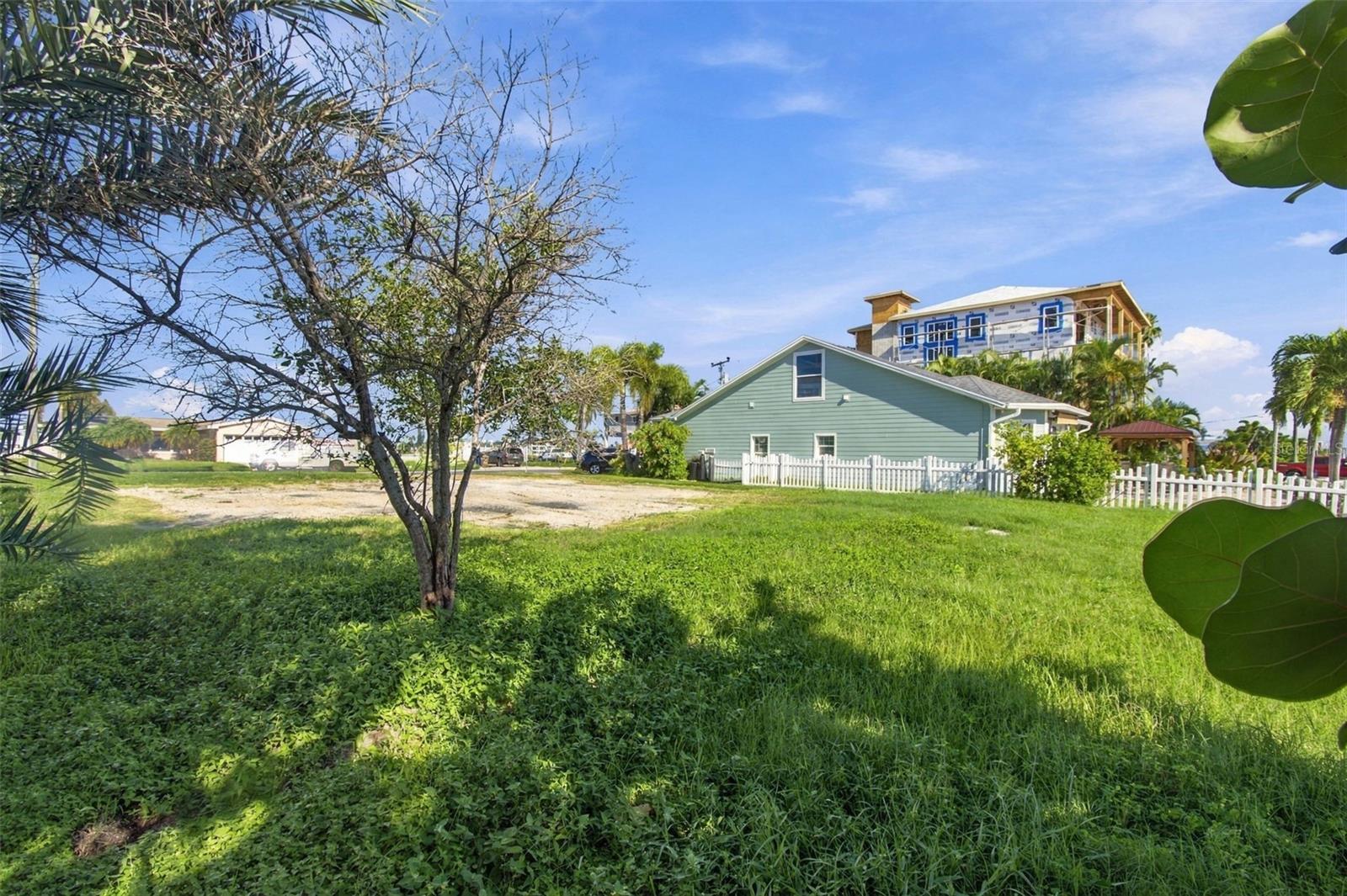 553 CRYSTAL DRIVE, Madeira Beach, FL 33708