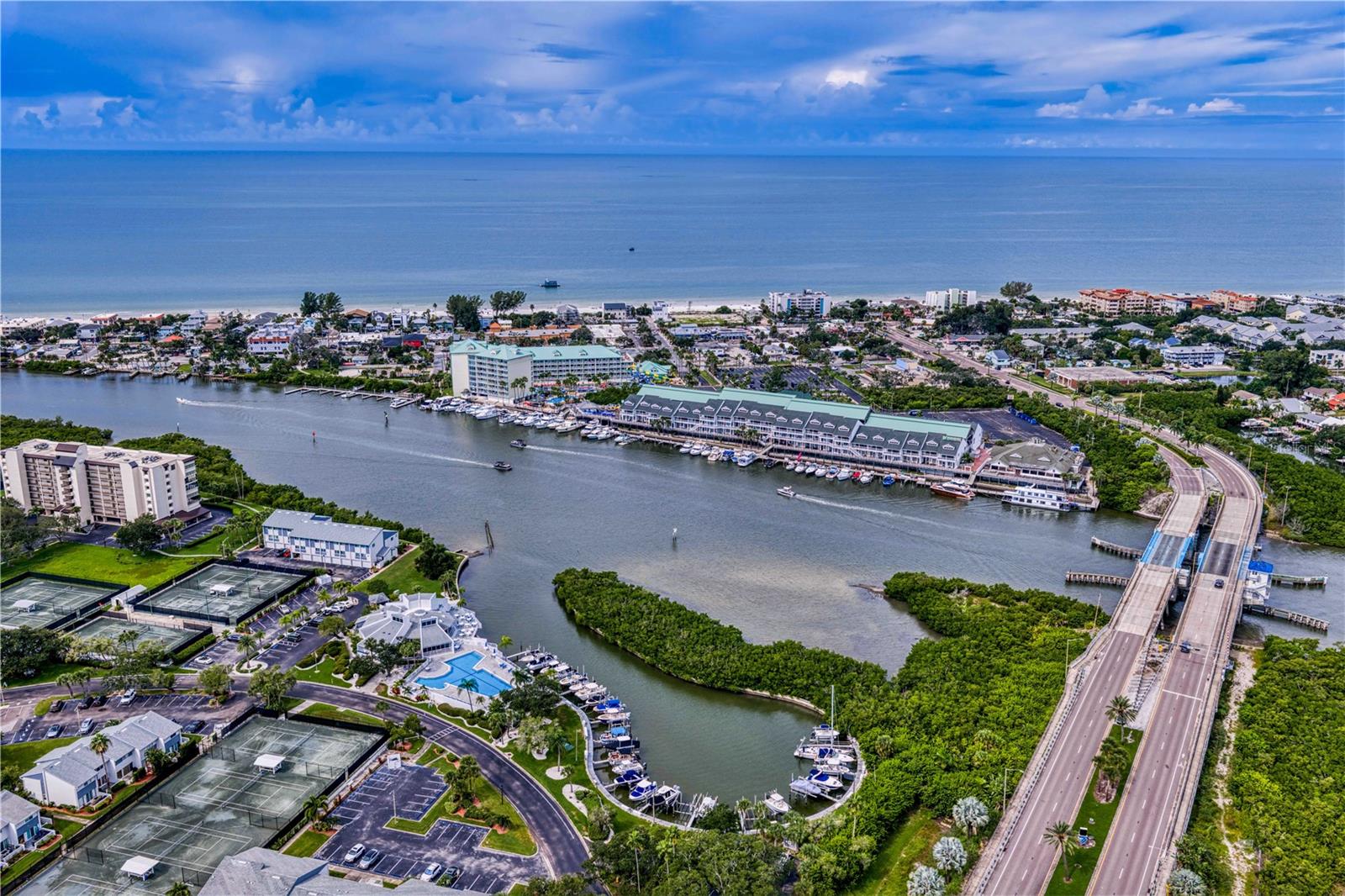 Main Clubhouse, Marina, Pool 1