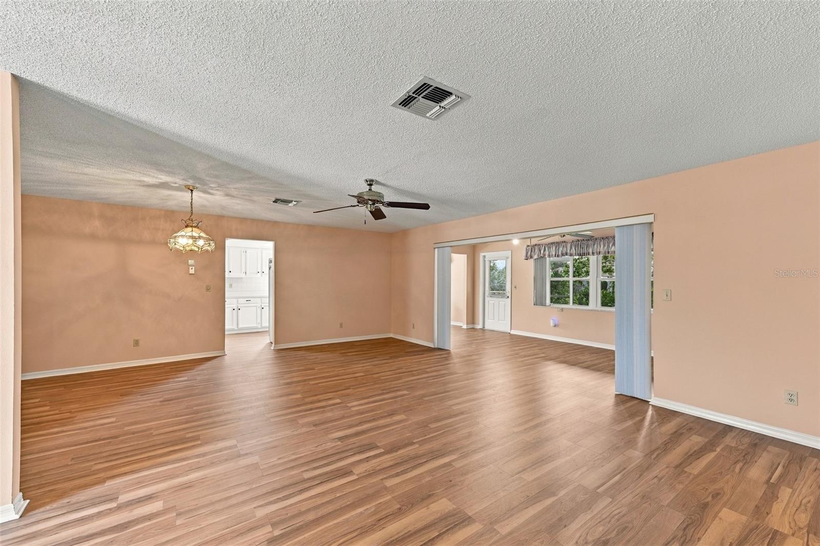 1510 LELAND DRIVE, Sun City Center, FL 33573