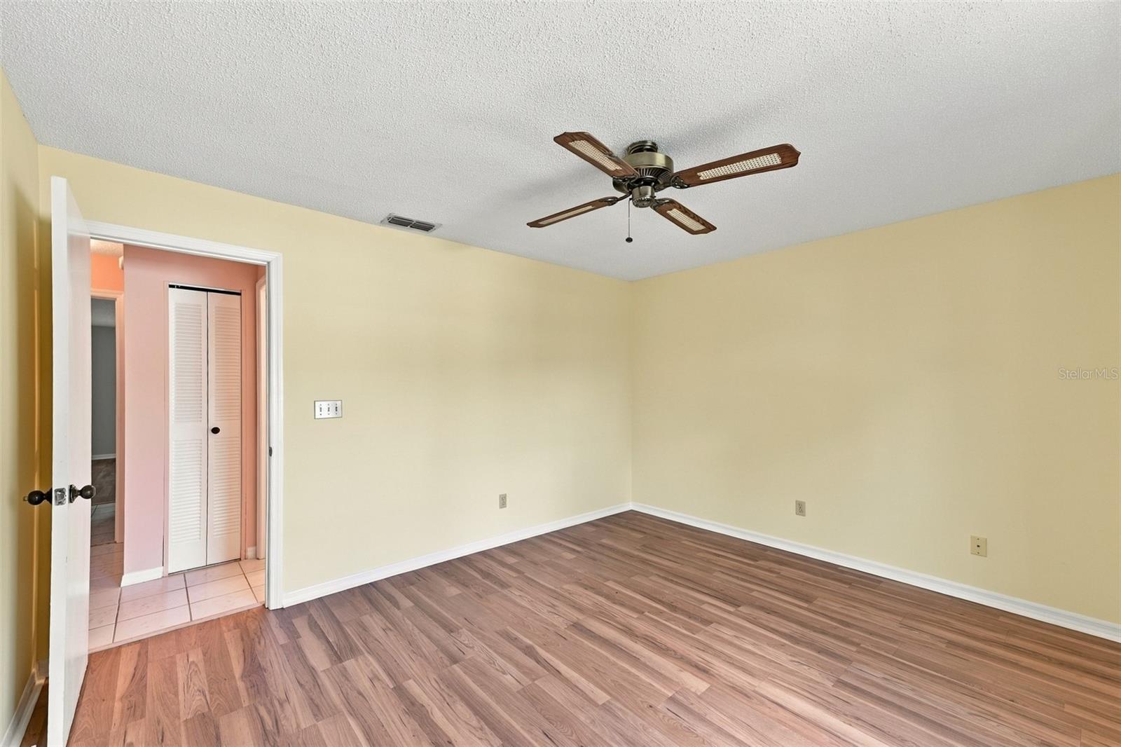 1510 LELAND DRIVE, Sun City Center, FL 33573