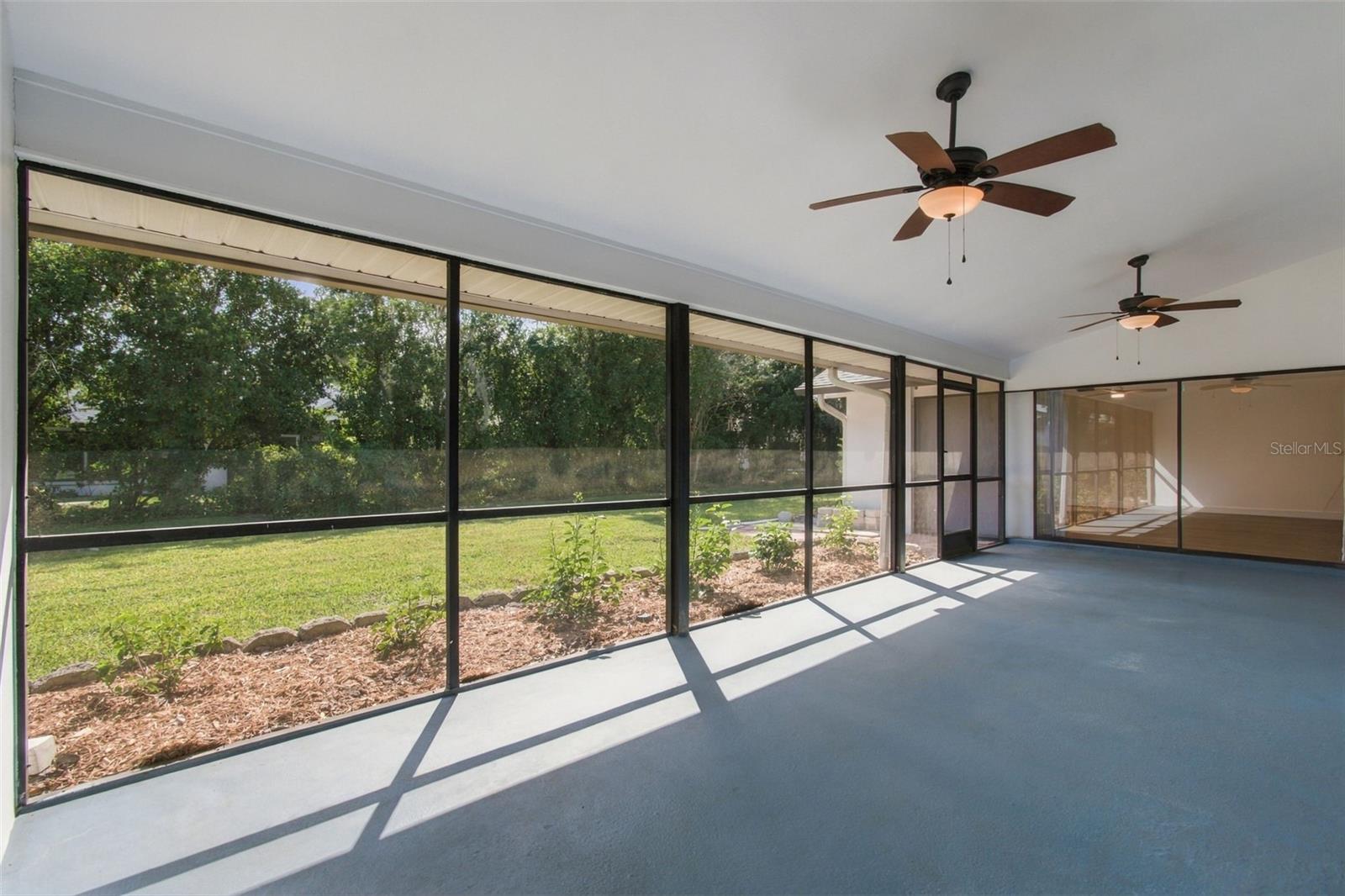 16102 ANCROFT COURT, Tampa, FL 33647