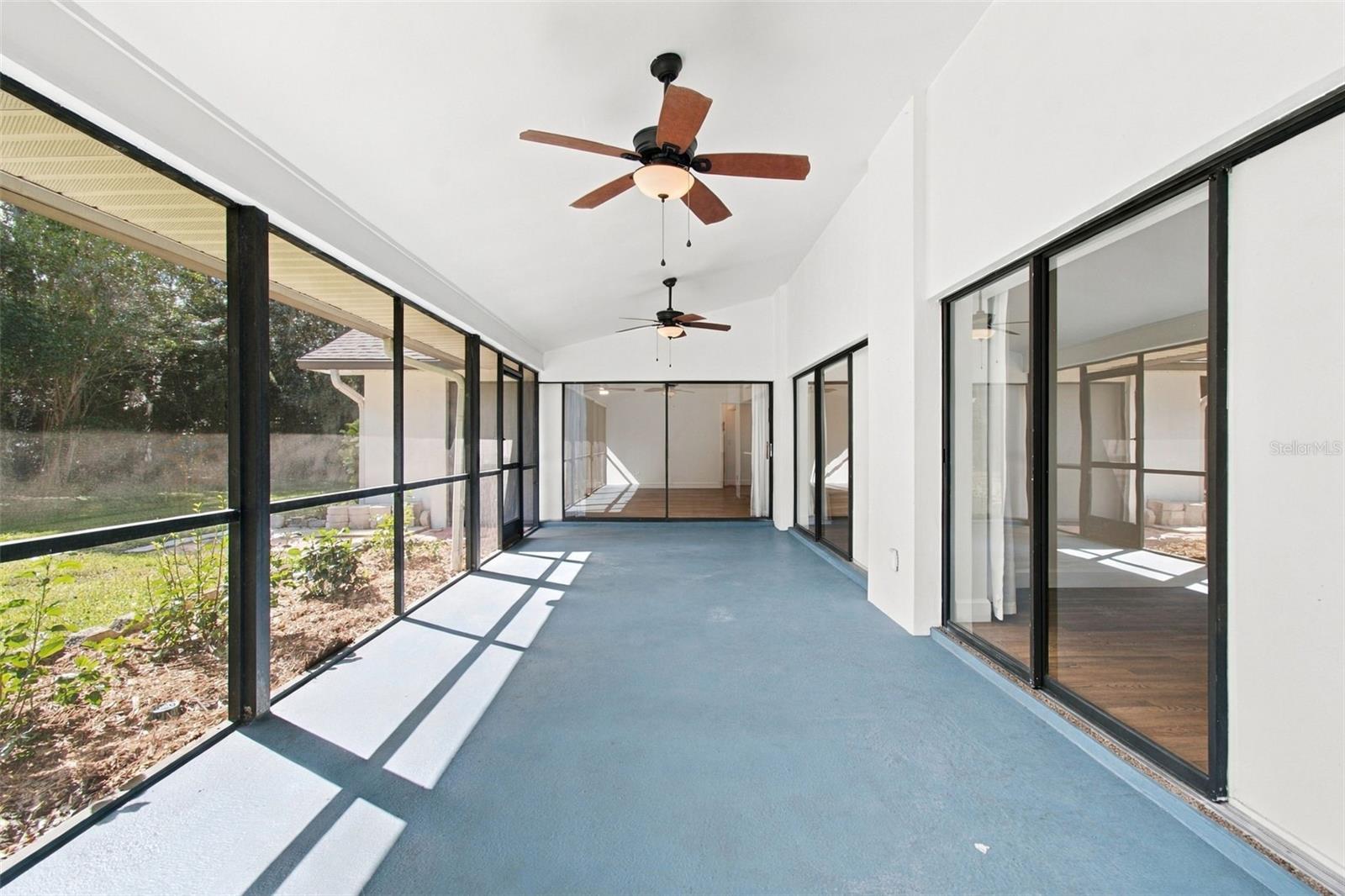 16102 ANCROFT COURT, Tampa, FL 33647