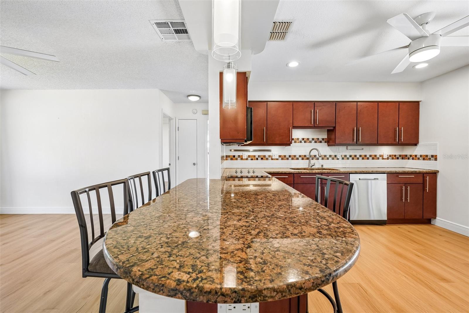 4100 45TH AVENUE N, St Petersburg, FL 33714